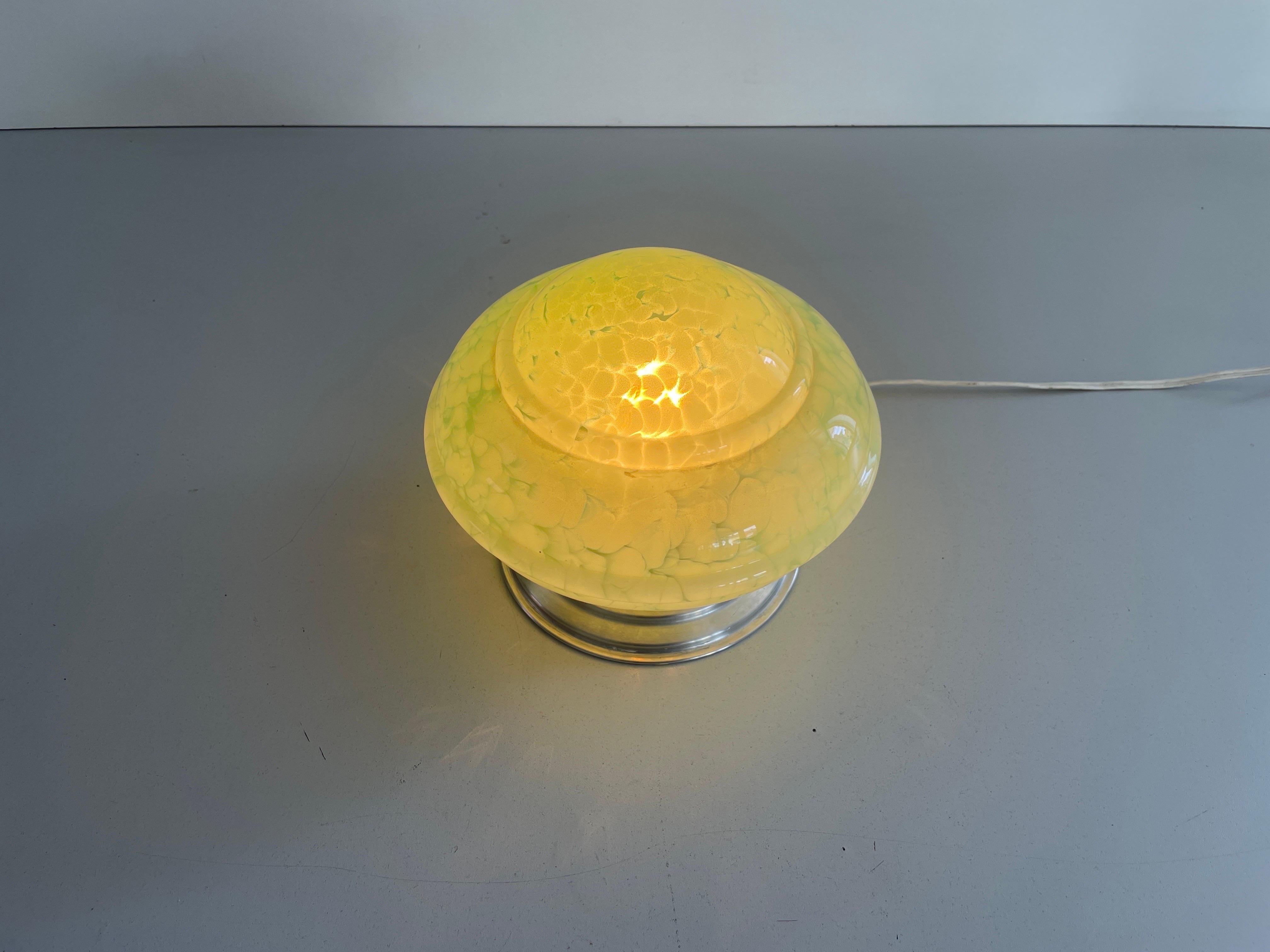 Lampada da incasso in vetro verde Art Deco, anni '40, Germania in vendita 8