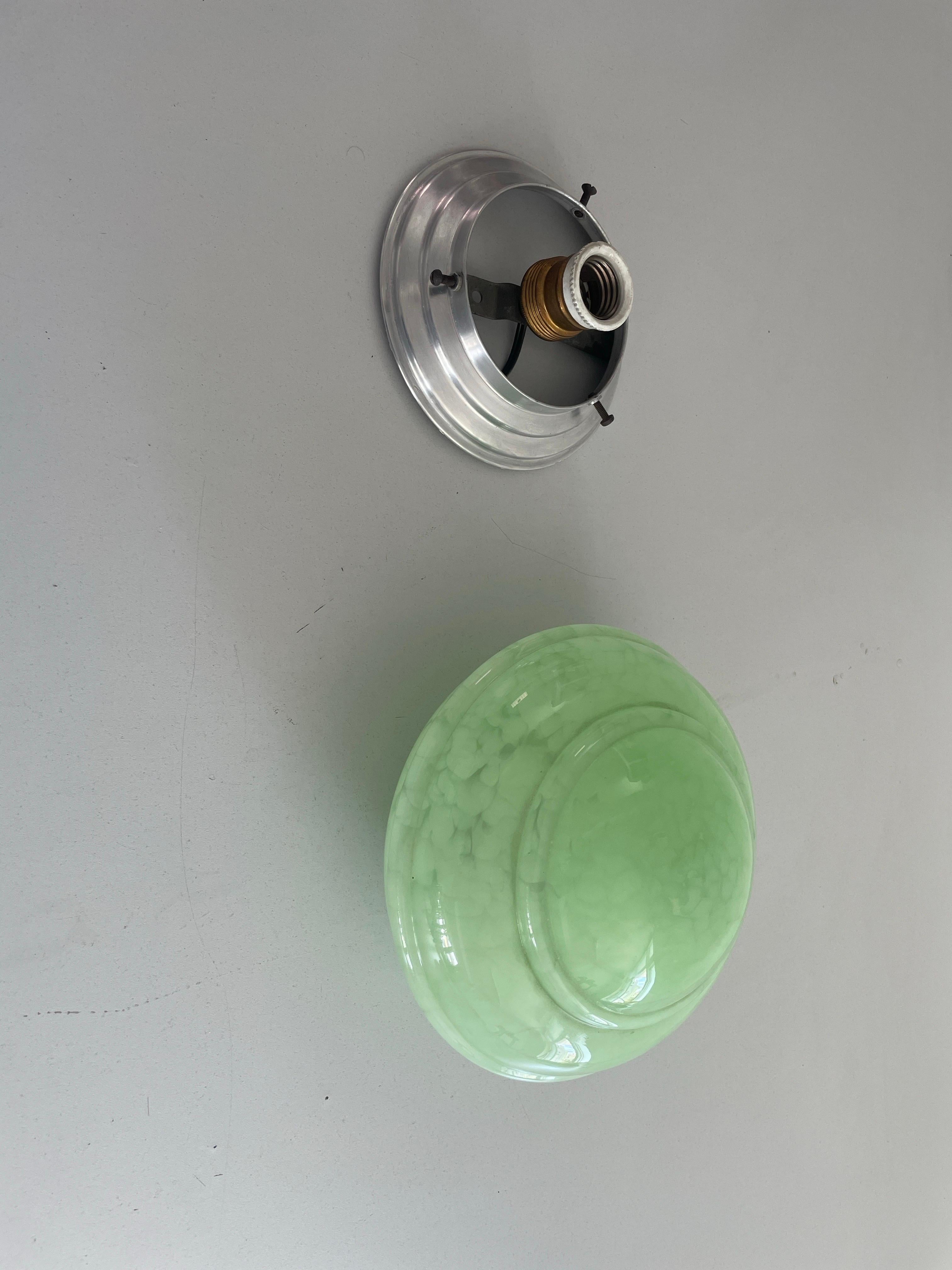 Lampada da incasso in vetro verde Art Deco, anni '40, Germania in vendita 11
