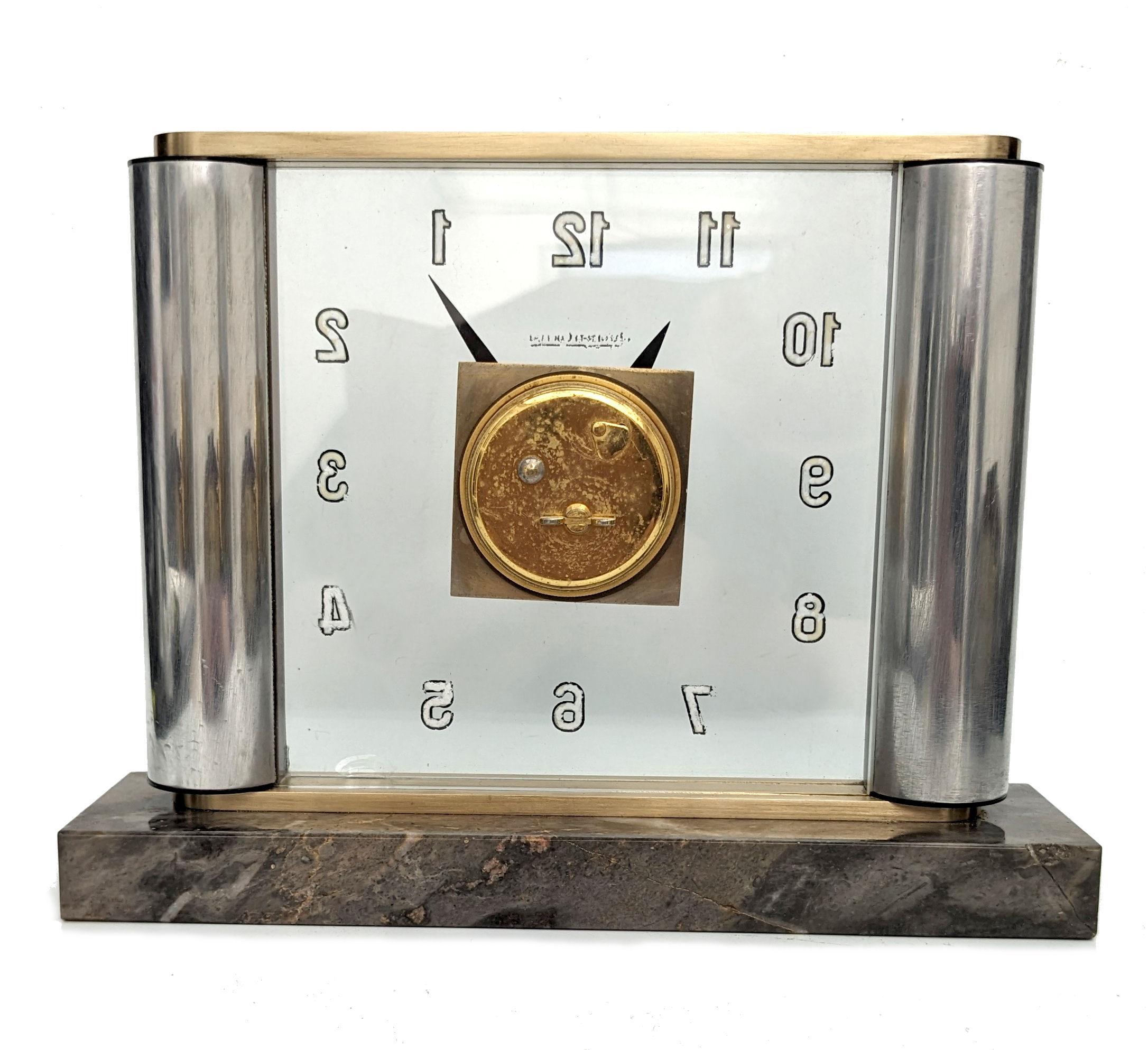 Art Deco Rare Mystery Clock by Jaeger-LeCoultre In Good Condition For Sale In Devon, England