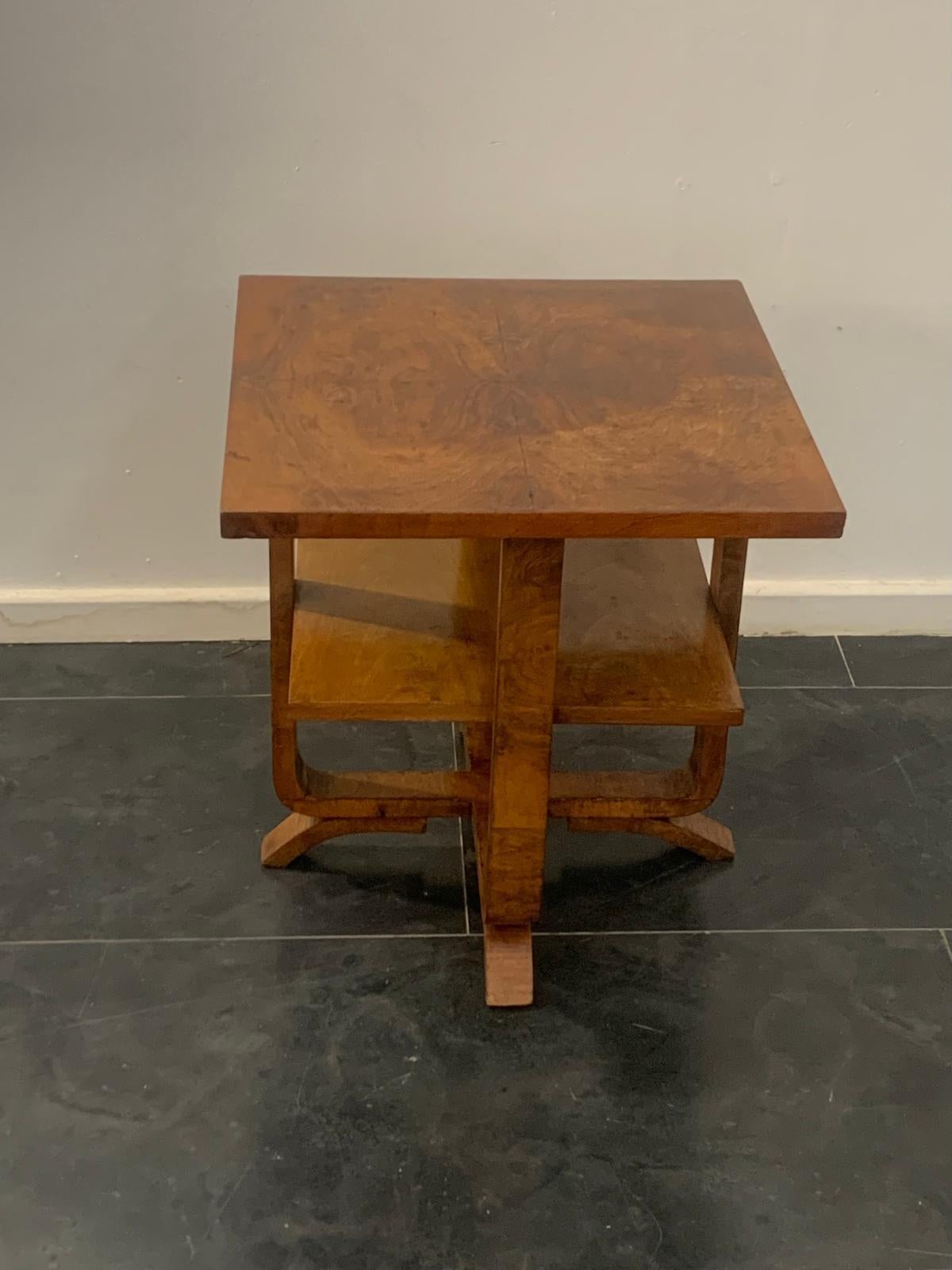 Italian Art Deco Rationalist Walnut and Briar Coffee Table, 1930s For Sale