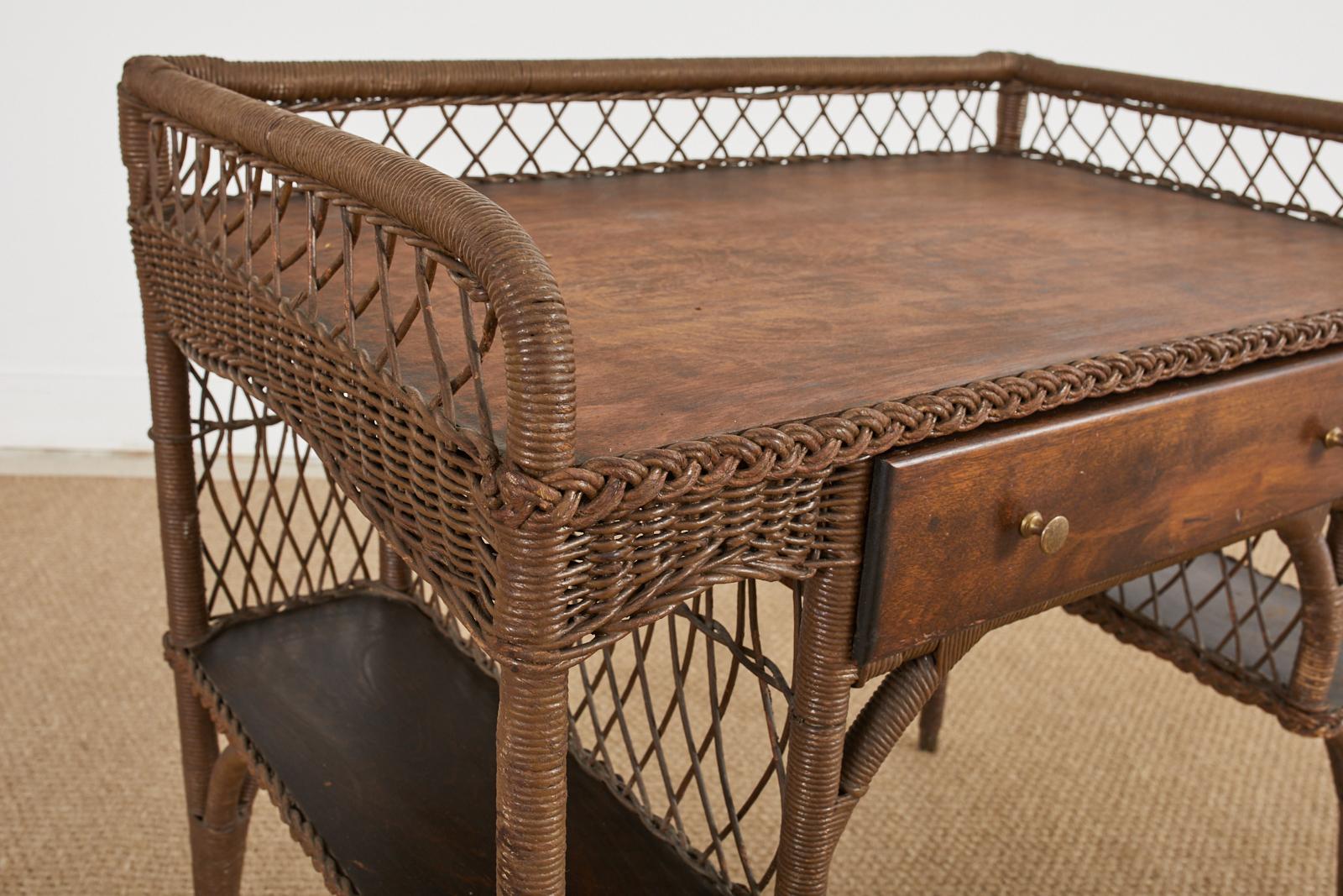 Art Deco Rattan and Wicker Desk by Heywood-Wakefield 7