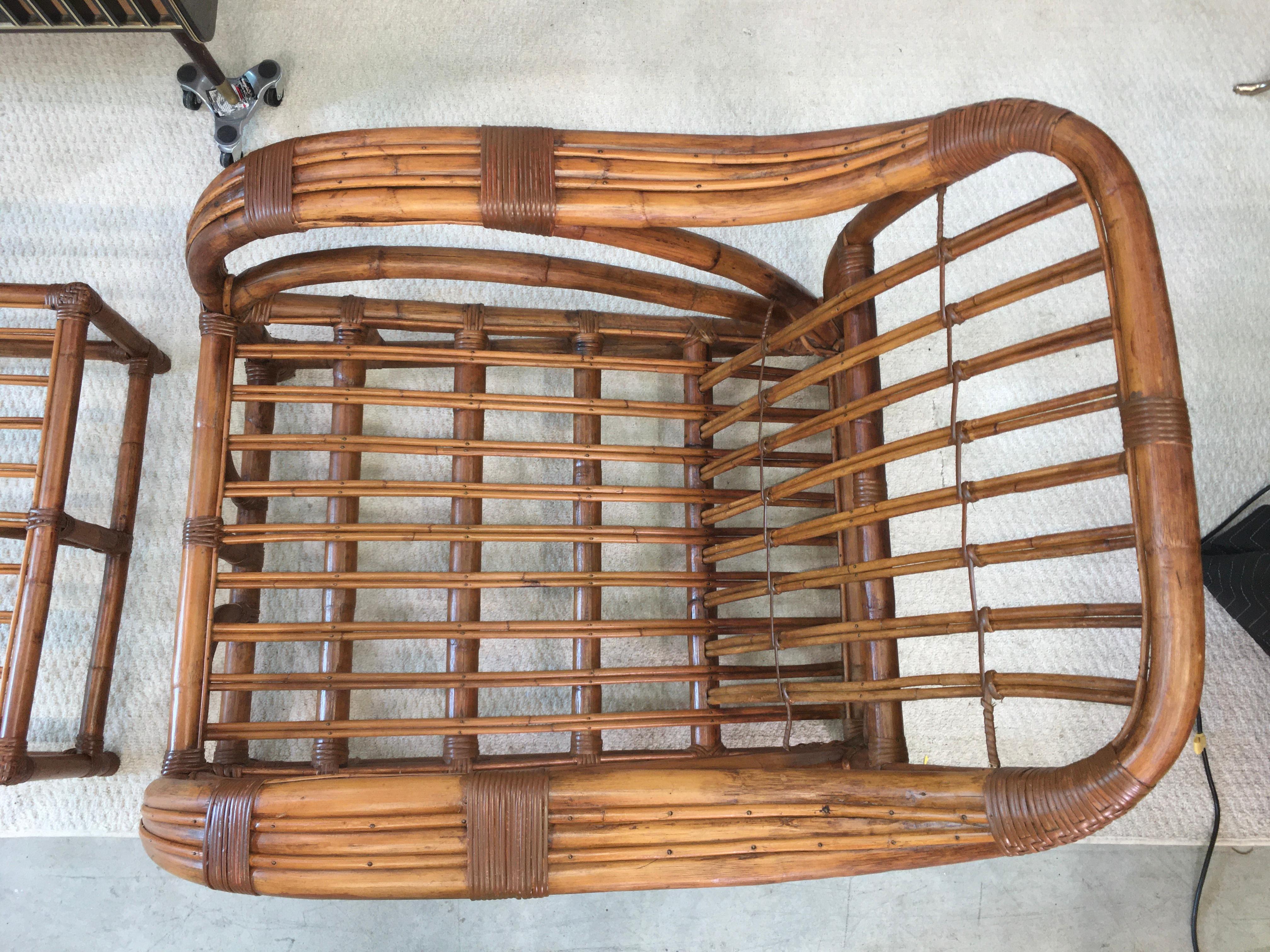 Art Deco Rattan Roadster Lounge Chair and Ottoman In Good Condition In Hanover, MA