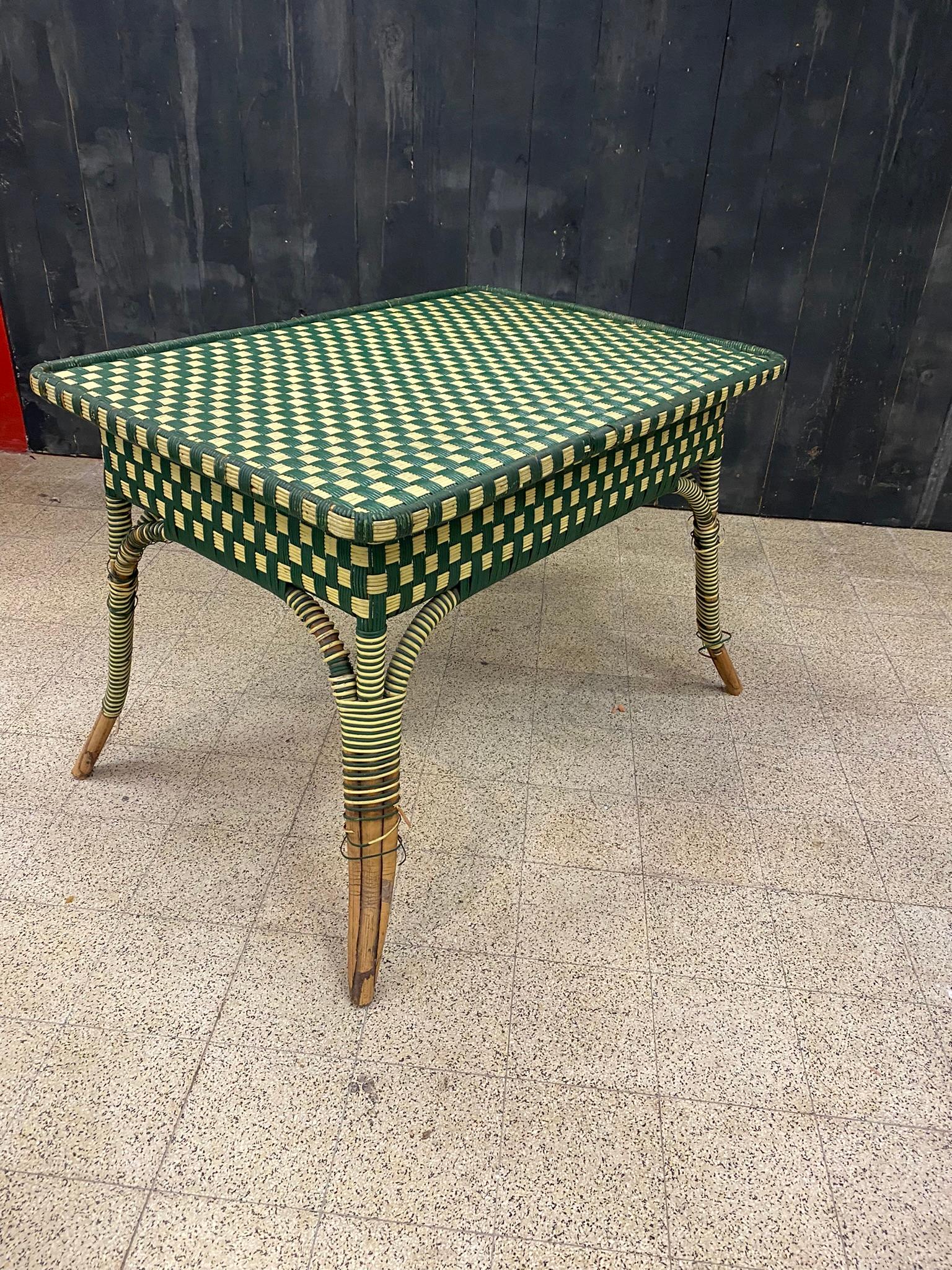 Art Deco Rattan Table, circa 1920/1930 In Good Condition For Sale In Saint-Ouen, FR