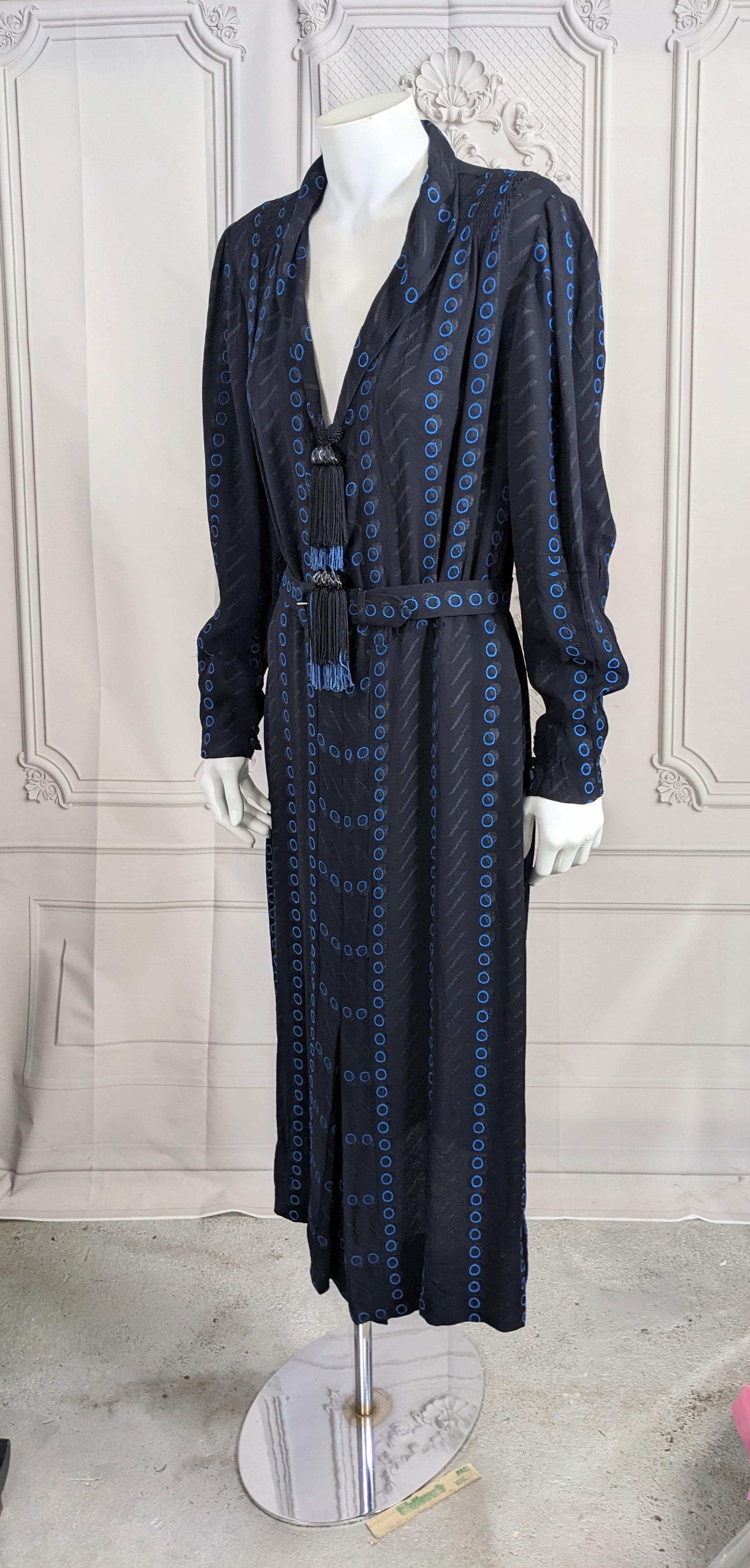 Art Deco Rayon Day Dress, Retailed by Moore's Honolulu  In Good Condition For Sale In New York, NY
