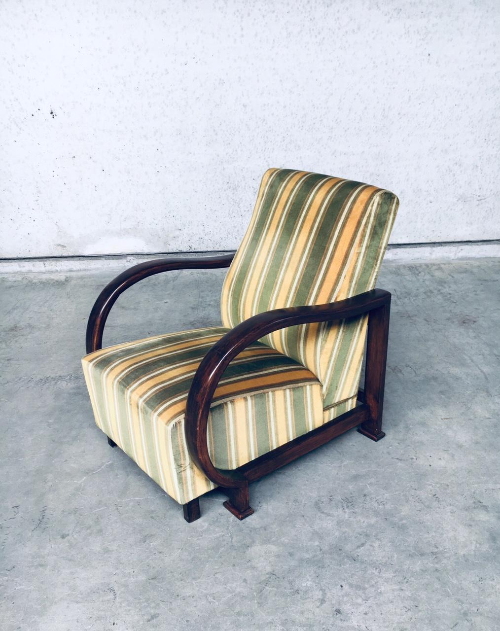 Milieu du XXe siècle Ensemble de fauteuil de salon en bois courbé inclinable Art Déco, années 1930 en vente