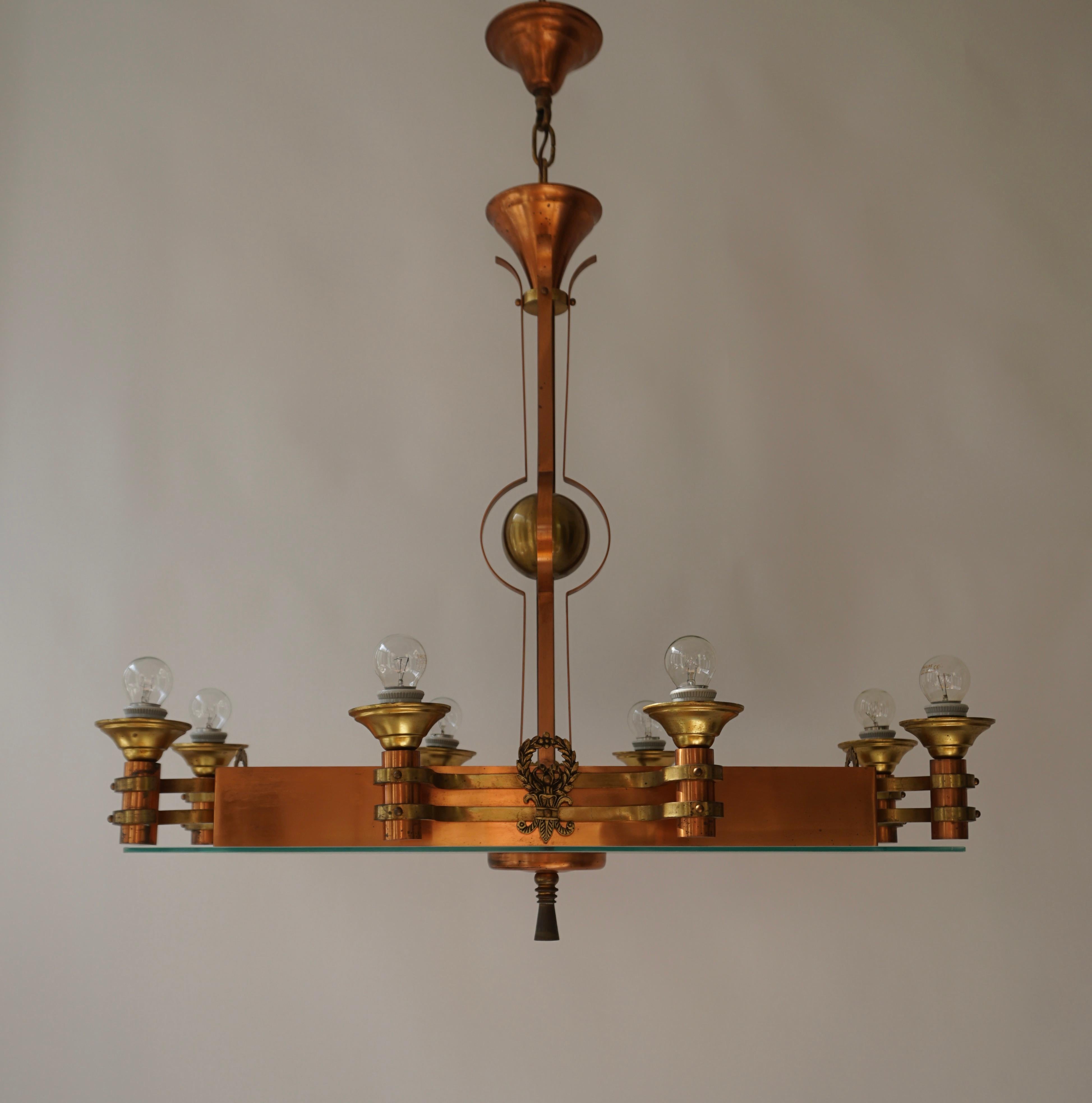 Art Deco Rectangular Chandelier in Glass and Brass For Sale 5