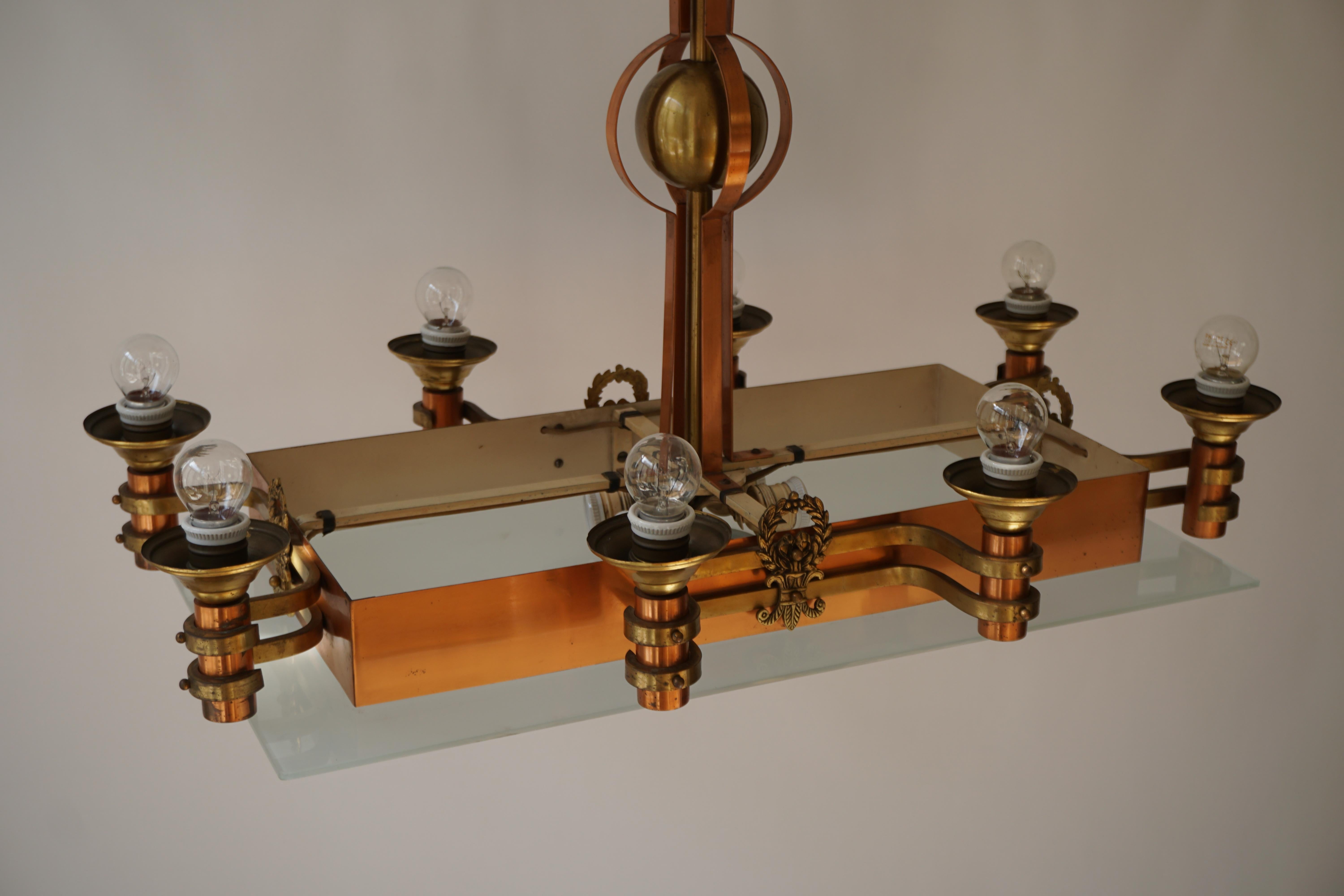 Art Deco Rectangular Chandelier in Glass and Brass For Sale 10