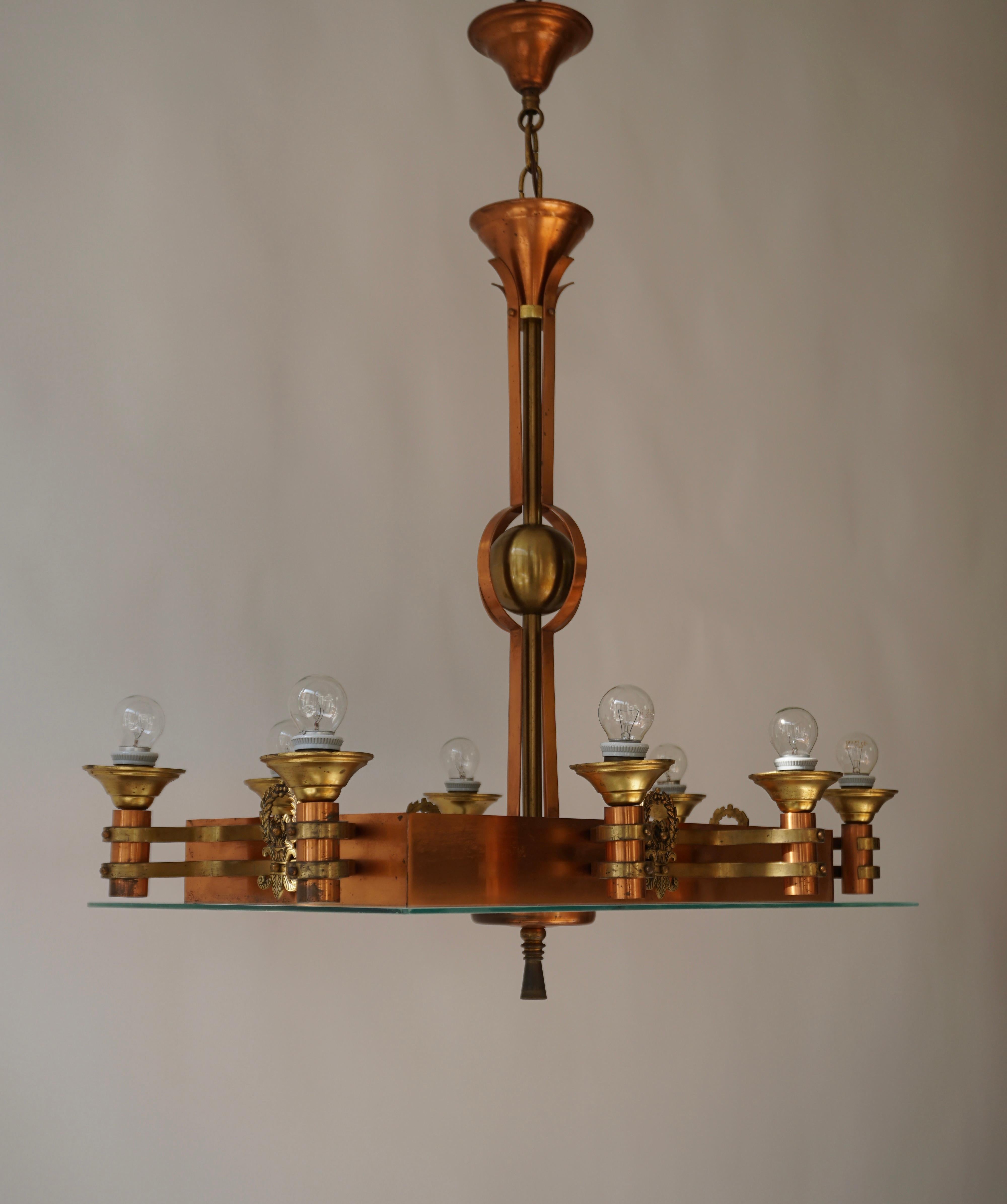 Art Deco Rectangular Chandelier in Glass and Brass For Sale 3