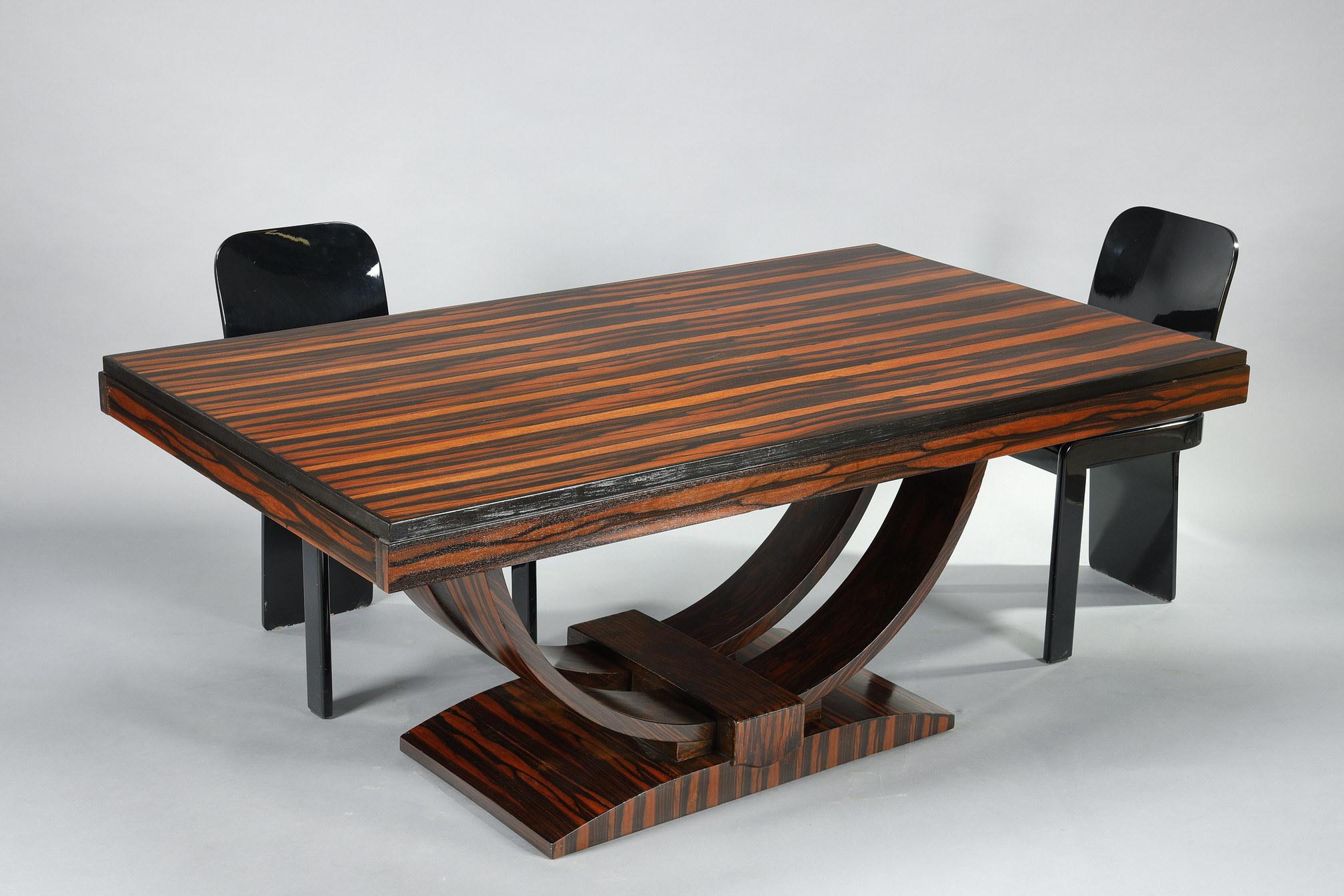 Art Déco rectangular dining table in Macassard Ebony Veneer  For Sale 3