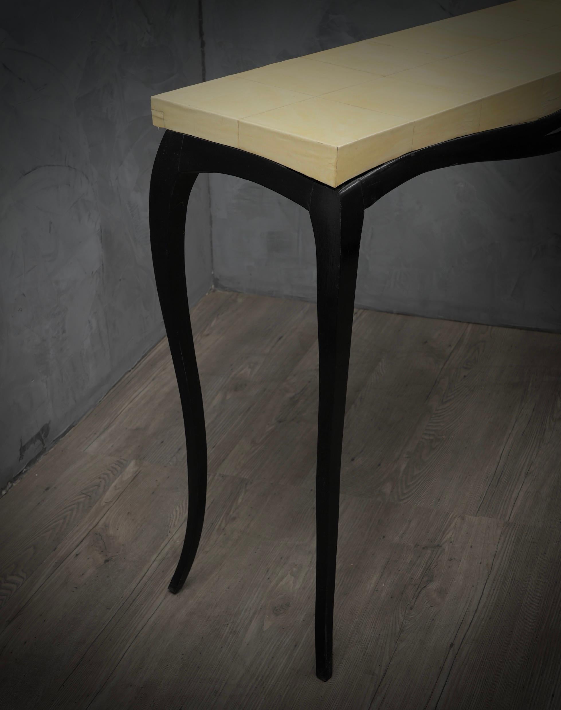 Rechteckige französische Konsolentische aus Holz und Ziegenleder im Art déco-Stil, 1920 (Italienisch) im Angebot