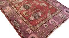 Art Deco Red and Pink Floral and Vase Motifs Wool Rug 4'11''x8'11''