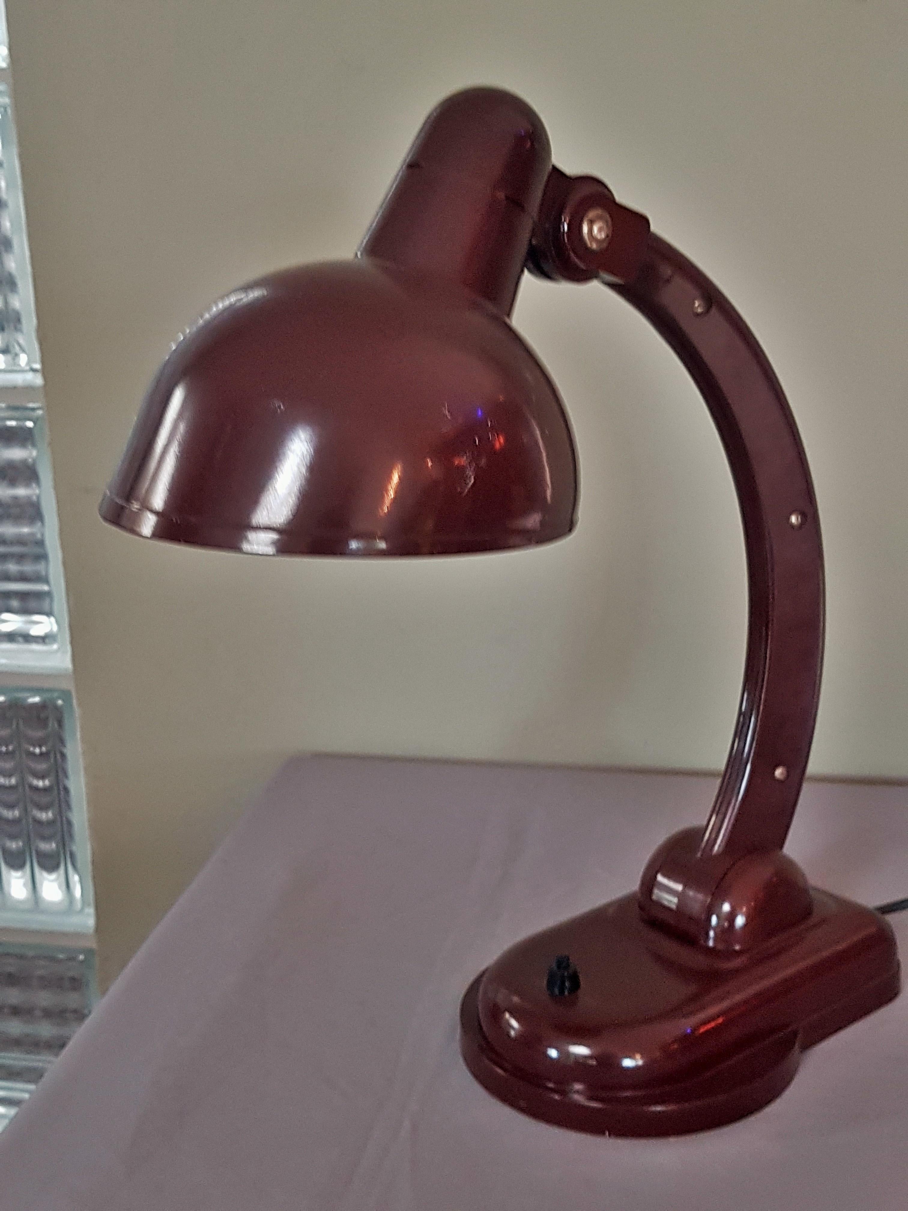 Art Deco Red Bakelite Table Lamp Sigma by Christian Dell, 1930s For Sale 9