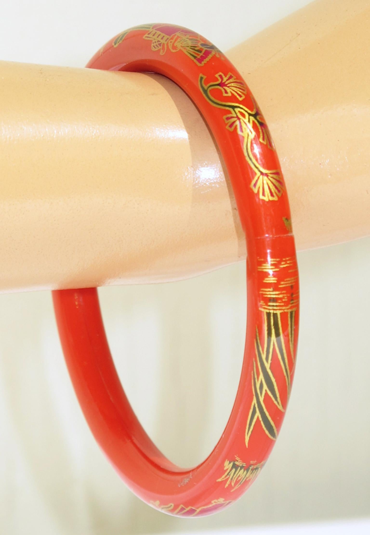Art Deco Red Celluloid Bracelet Bangle with Asian-Inspired Design In Excellent Condition For Sale In Atlanta, GA