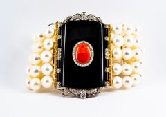 Art Deco Style Coral 1.60 Carat White Diamond Onyx Pearl Yellow Gold Bracelet