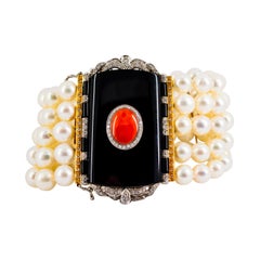 Art Deco Style Coral 1.60 Carat White Diamond Onyx Pearl Yellow Gold Bracelet