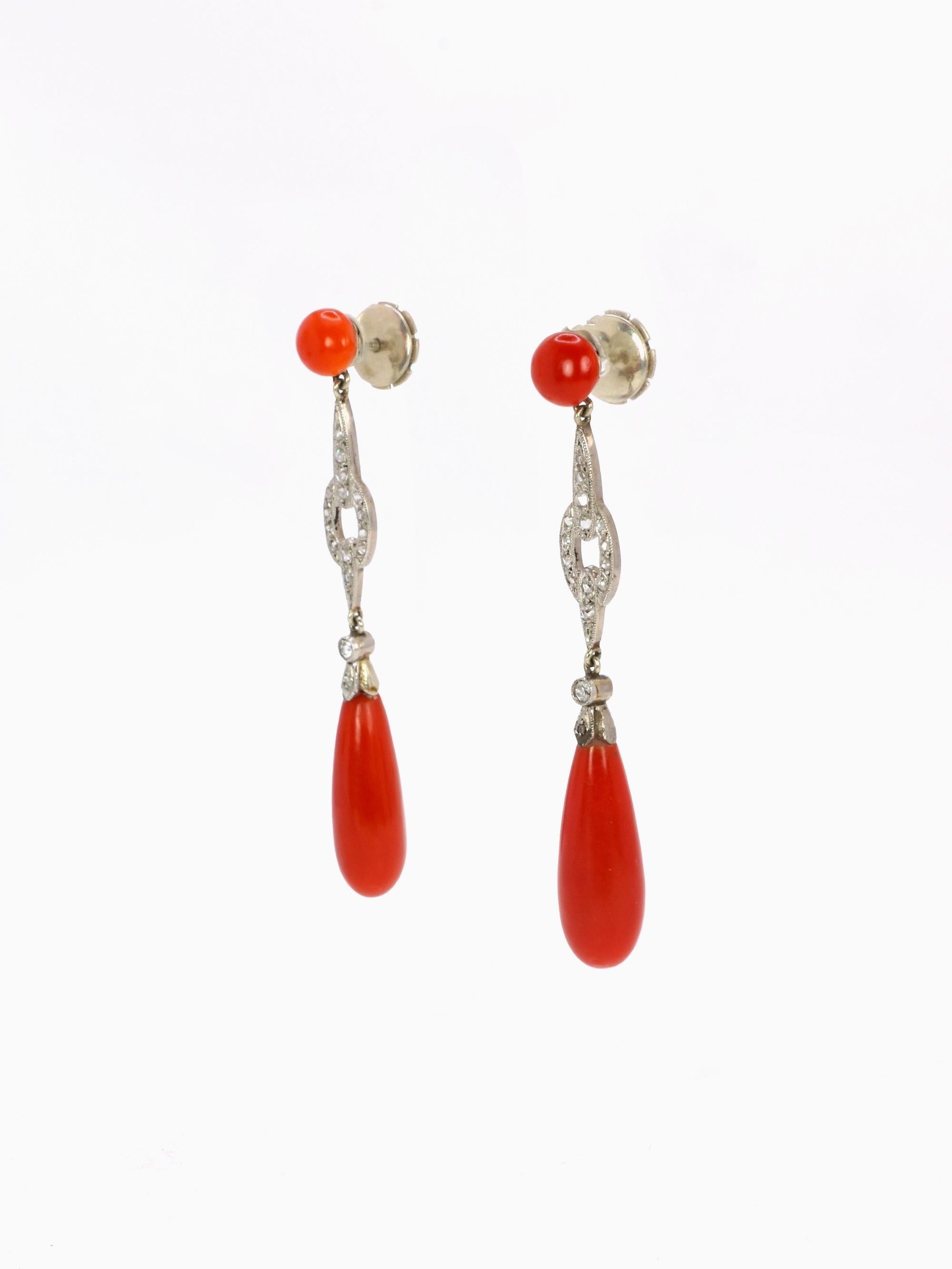 Taille briolette Pendants d'oreilles Art déco en corail rouge et diamants taillés en rose en vente
