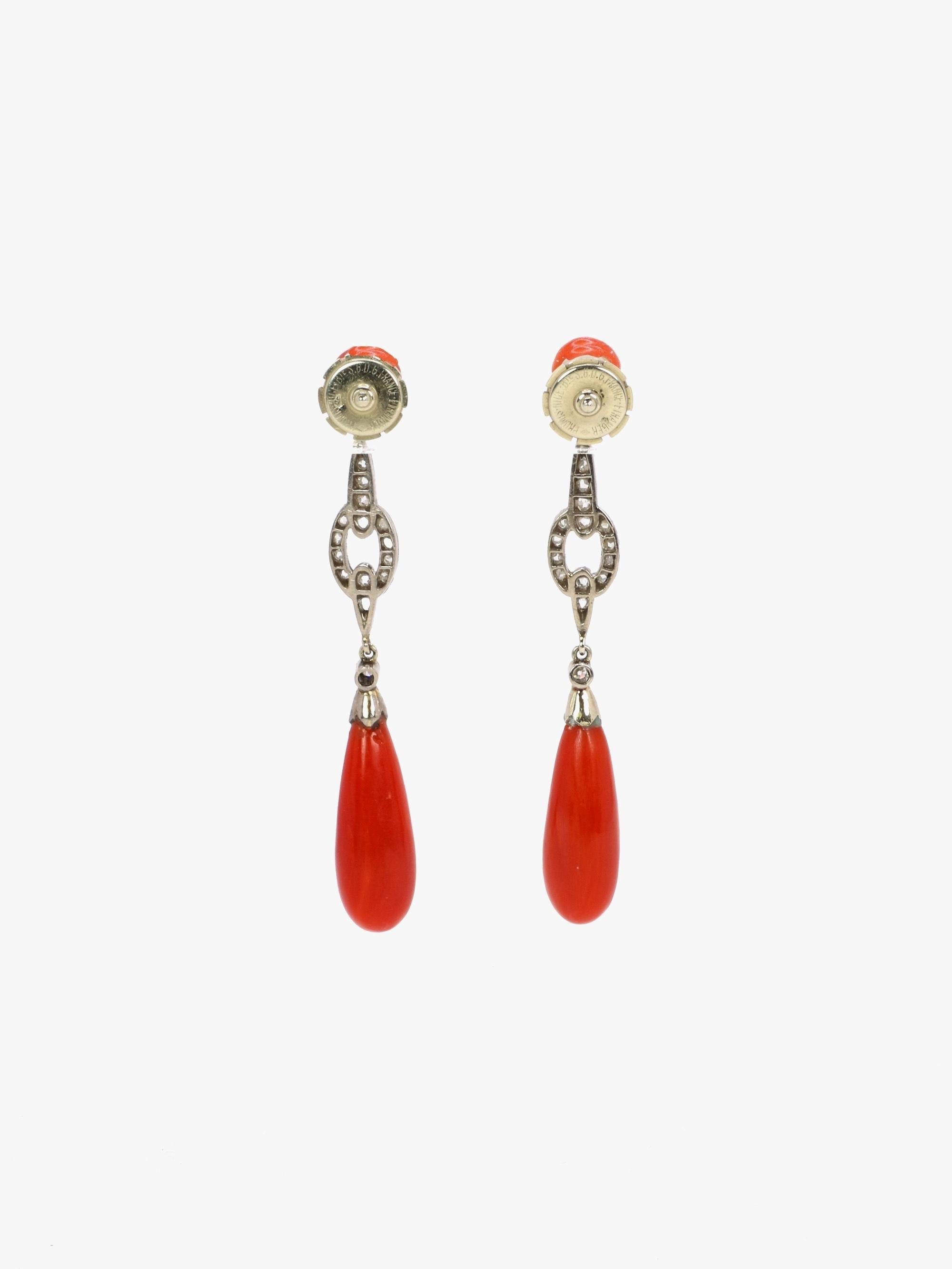 Pendants d'oreilles Art déco en corail rouge et diamants taillés en rose Bon état - En vente à PARIS, FR