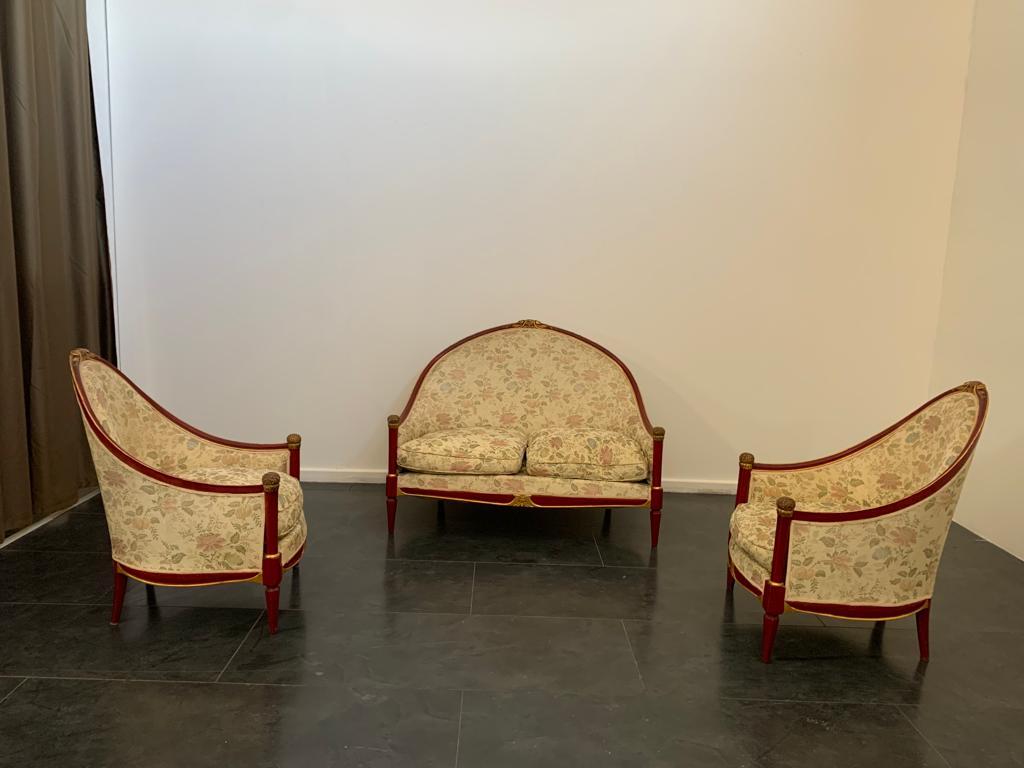 Art Deco Red Lacquered Sofa and Pair of Armchairs, 1930s For Sale 5