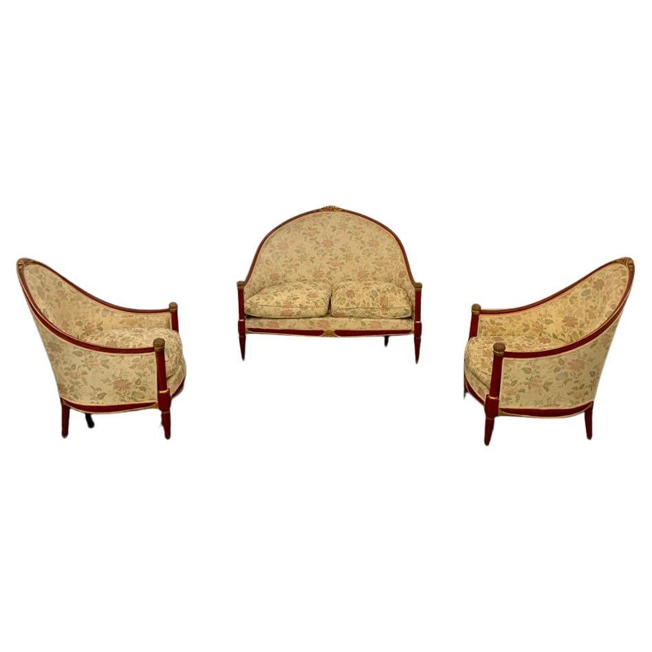 Canapé et paire de fauteuils Art Déco laqués rouges, années 1930 en vente
