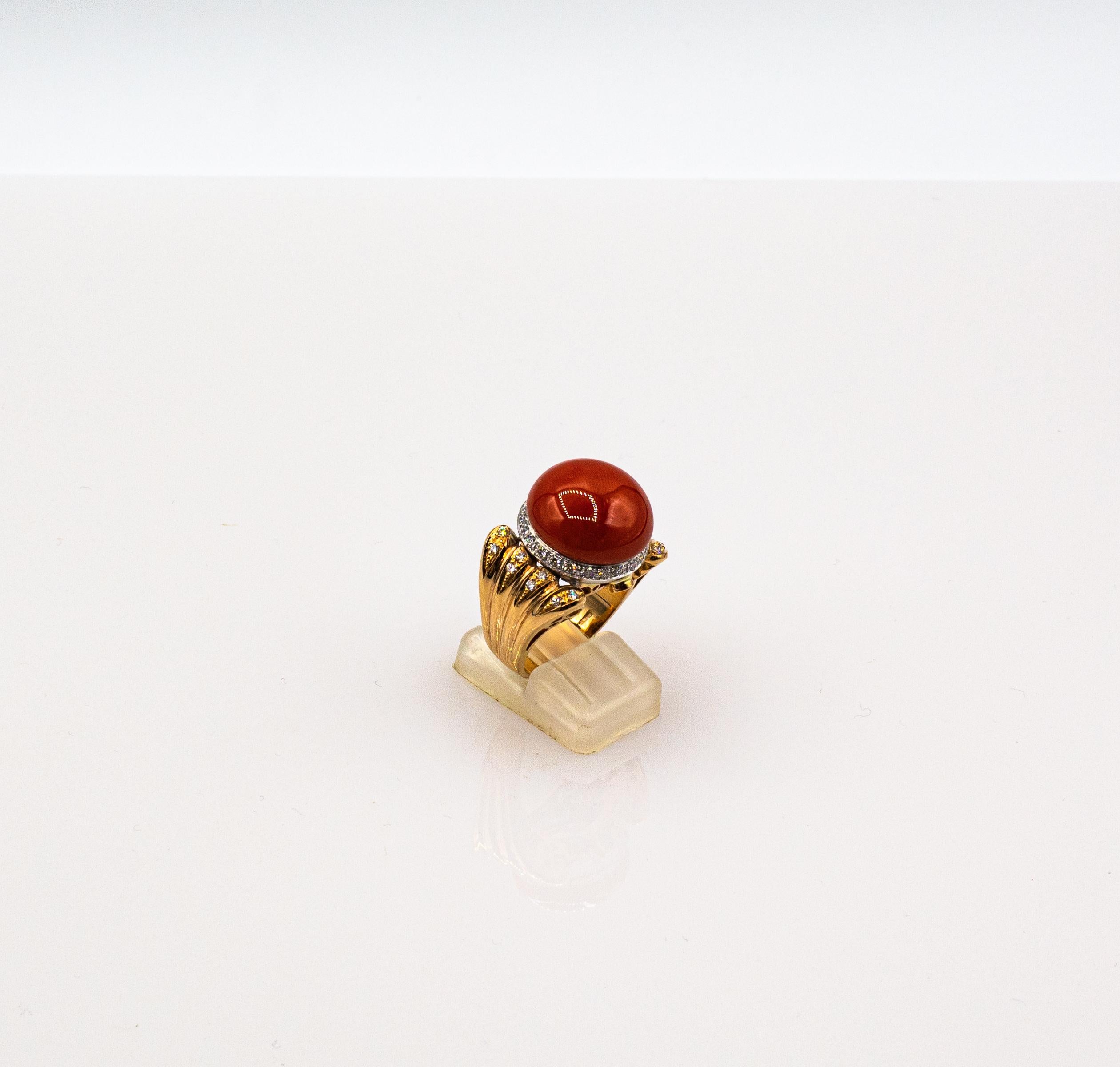 Art Deco Red Mediterranean Coral White Diamond Emerald Yellow Gold Cocktail Ring In New Condition In Naples, IT