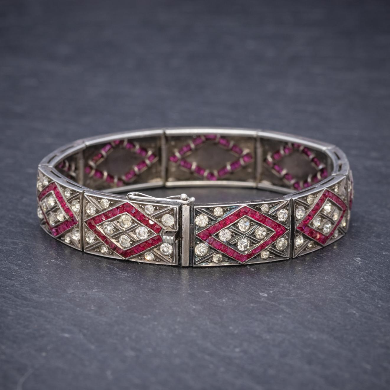 Art Deco Red Paste Stone Bracelet Silver, circa 1920 In Good Condition In Lancaster , GB