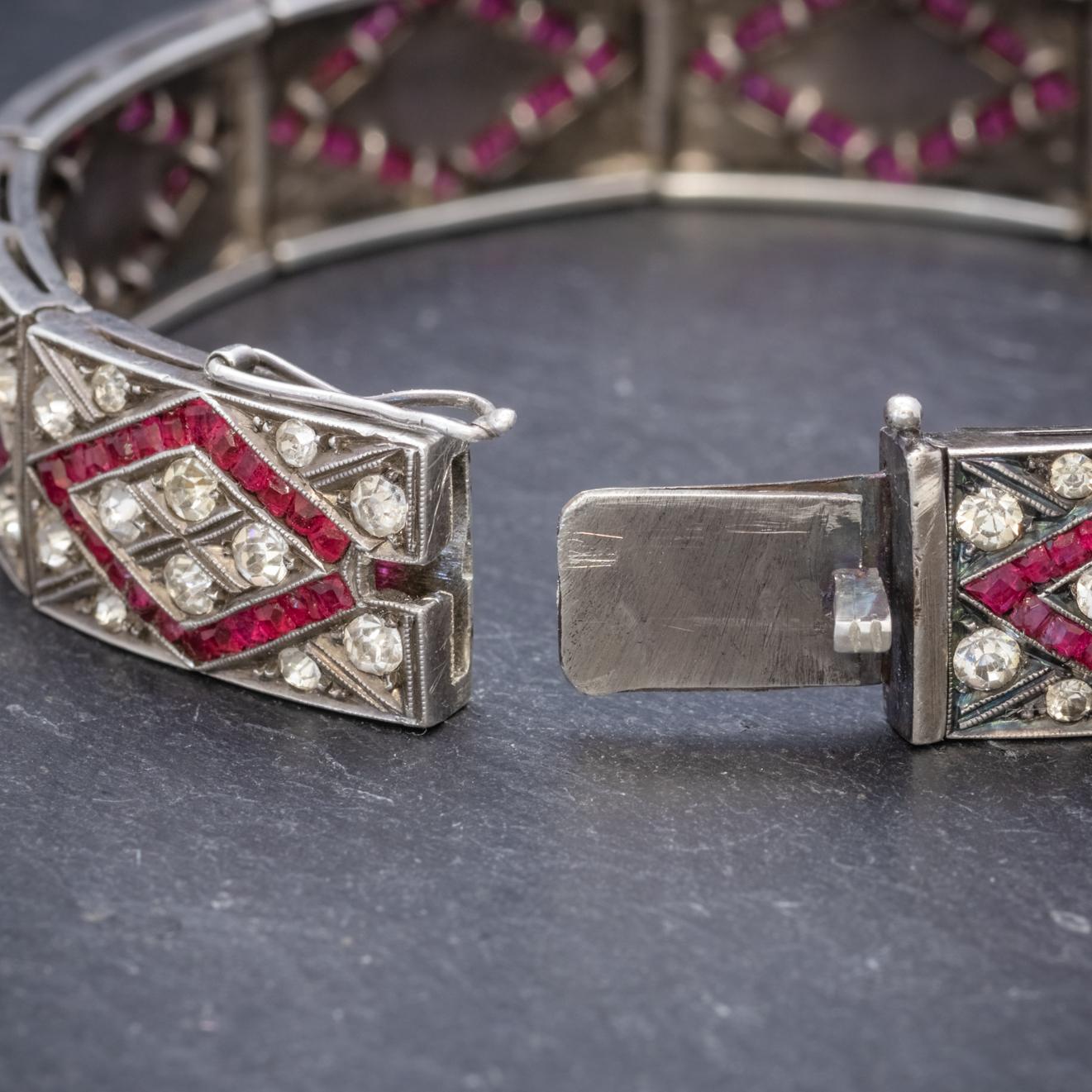 Women's Art Deco Red Paste Stone Bracelet Silver, circa 1920