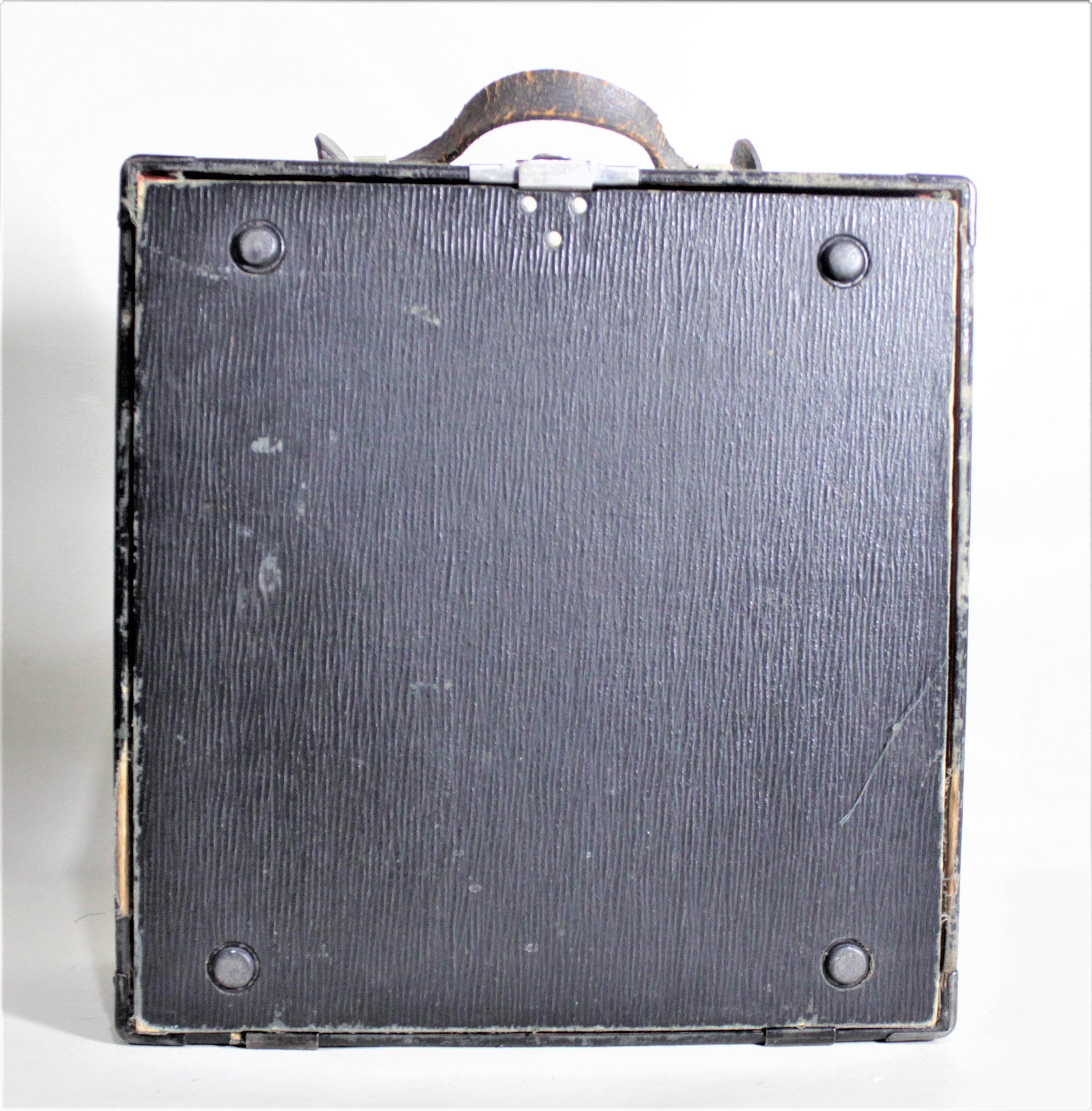 Machine à écrire portative Remington Rand No. 3 rouge Art Déco avec étui rigide 8