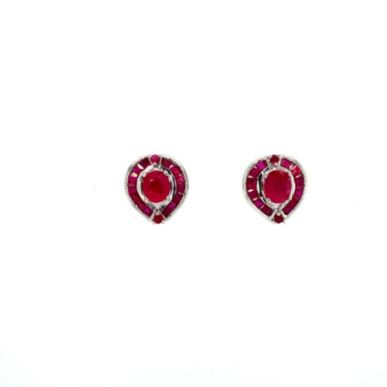 Art Deco Red Ruby Dainty Stud Earrings for Her in 925 Silver In New Condition For Sale In Houston, TX