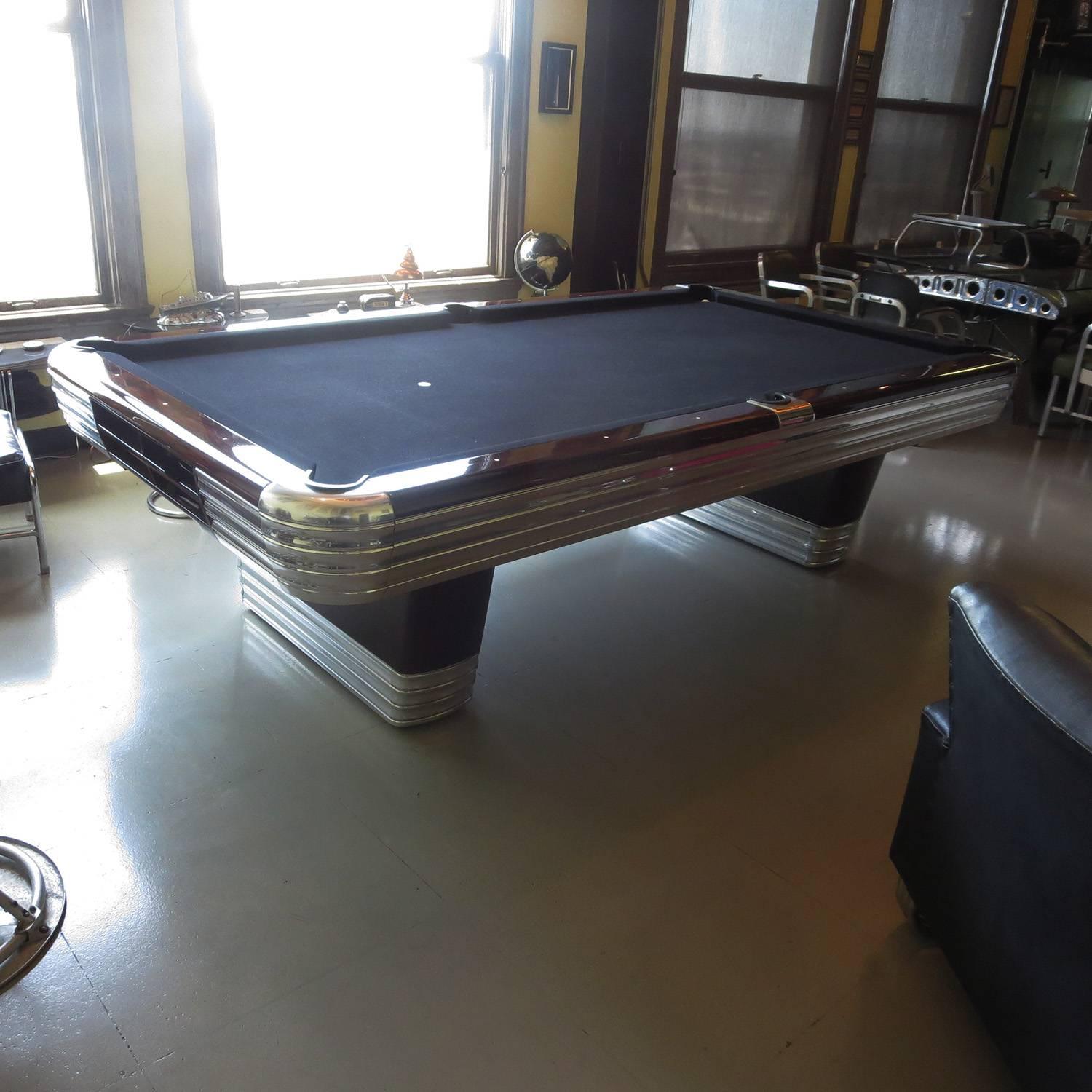 Art Deco Refinished Brunswick Centennial Pool Table In Excellent Condition In North Hollywood, CA