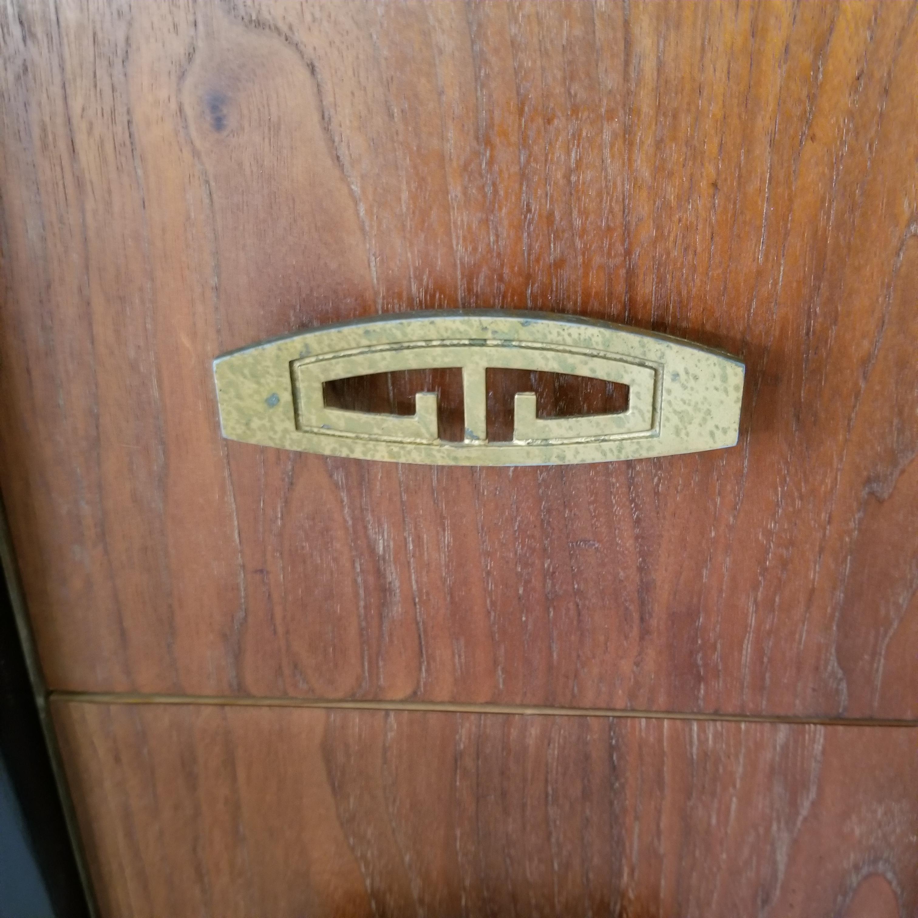 Art Deco Regency Walnut Nightstand with Brass Pull 1950s Vintage In Good Condition In Chula Vista, CA