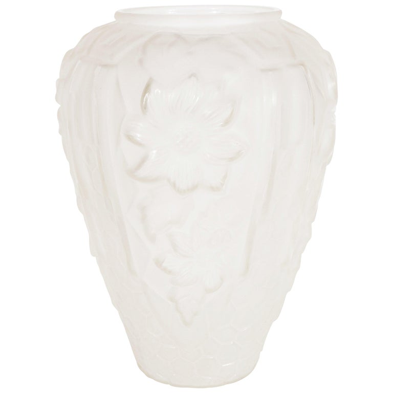 Louis Vuitton Porcelain Frosted OPAQUE Glass