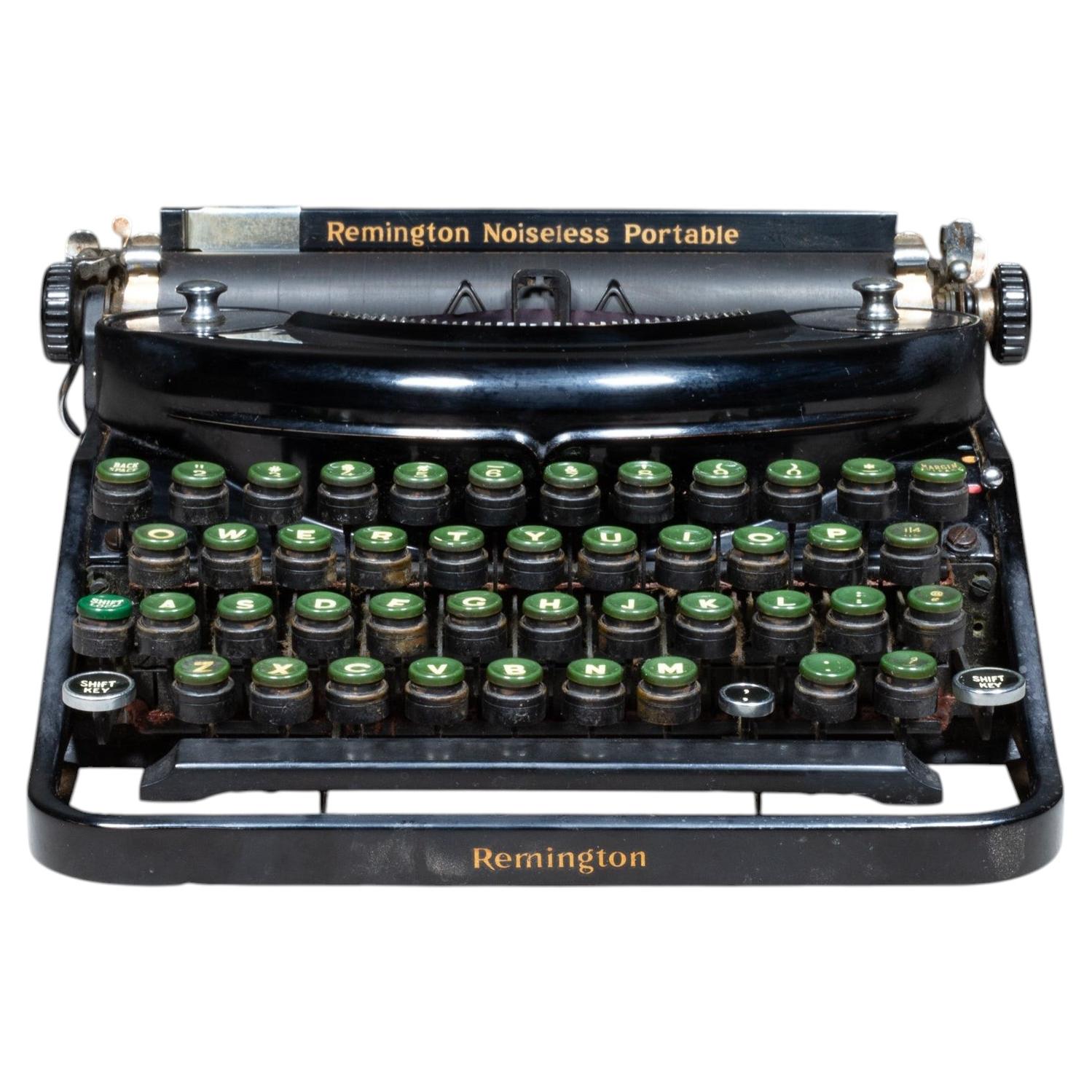 Art Deco Remington Portable Noiseless Typewriter and Case c.1937