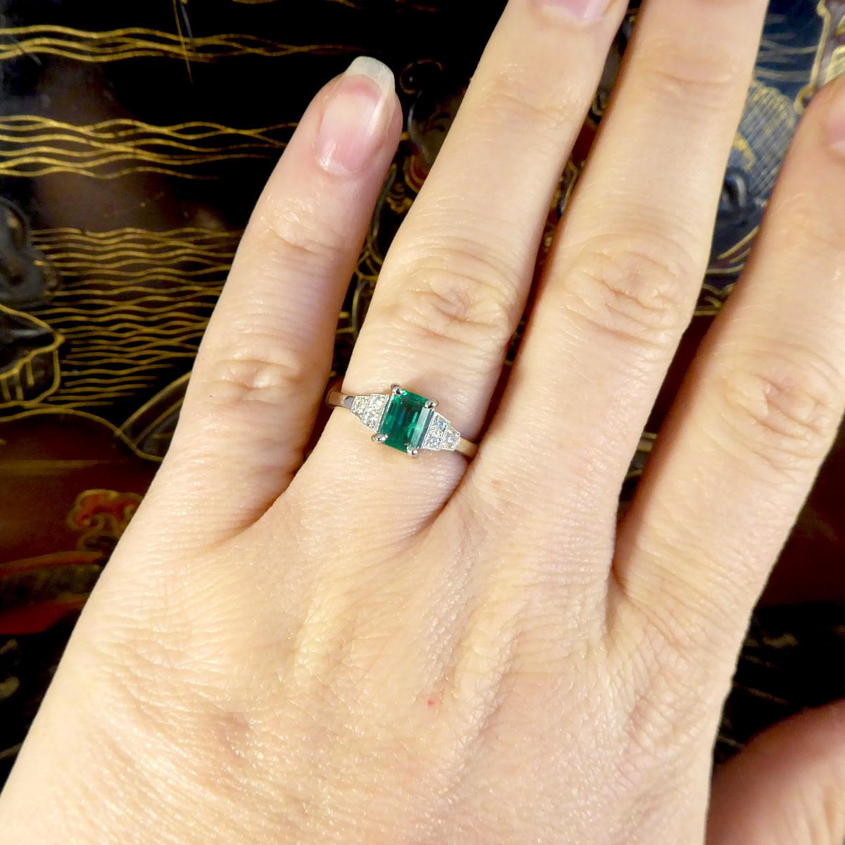 Art Deco Replica Emerald and Diamond Staged Shoulder Ring in Platinum For Sale 2