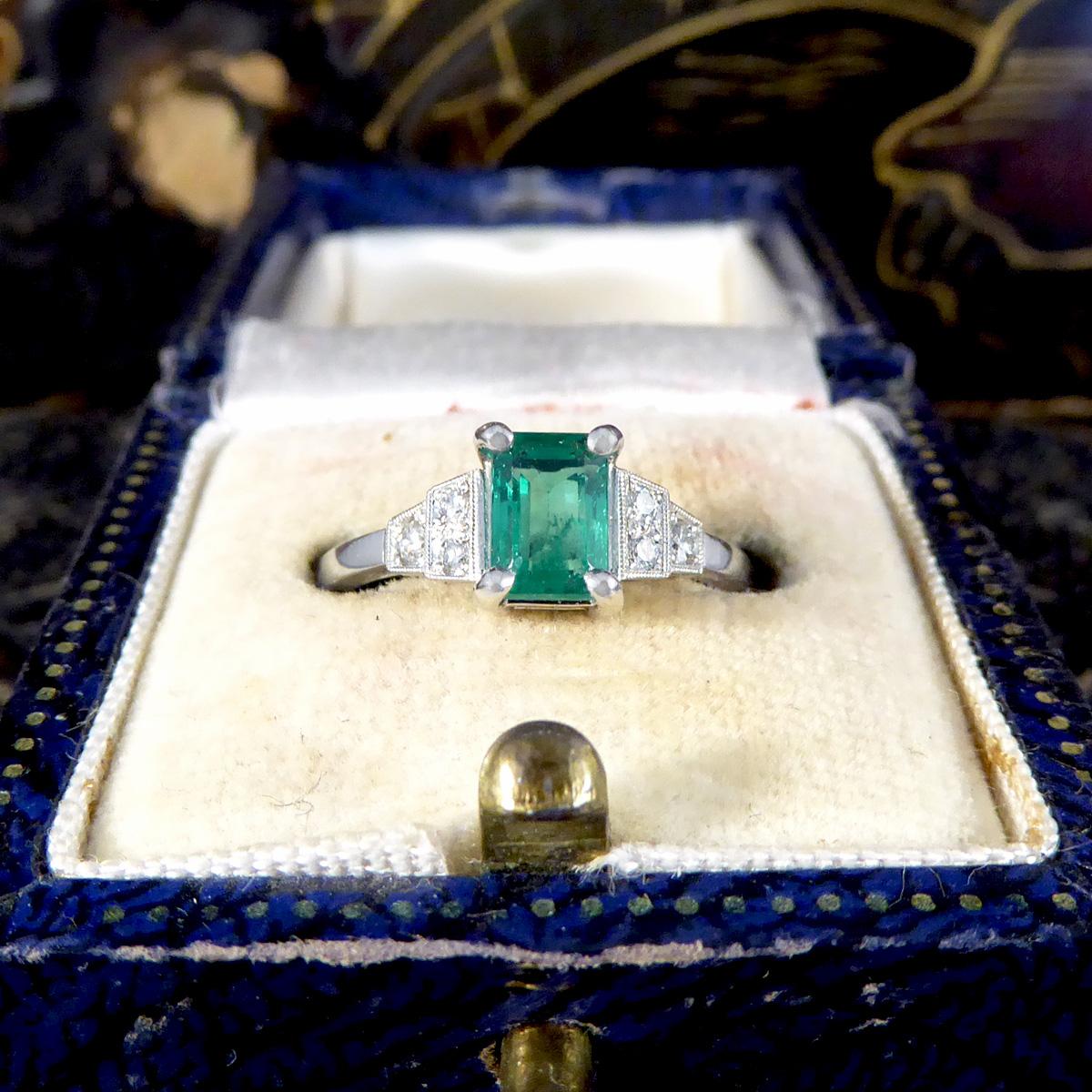 Art Deco Replica Emerald and Diamond Staged Shoulder Ring in Platinum For Sale 4