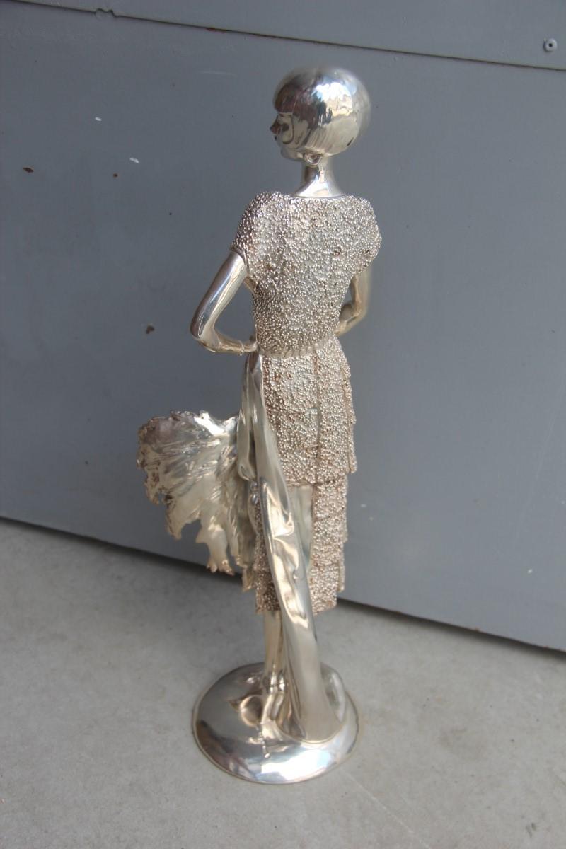 Art Deco Resin Sculpture with Italy 1970 Silver Foil Woman with Fan In Good Condition For Sale In Palermo, Sicily