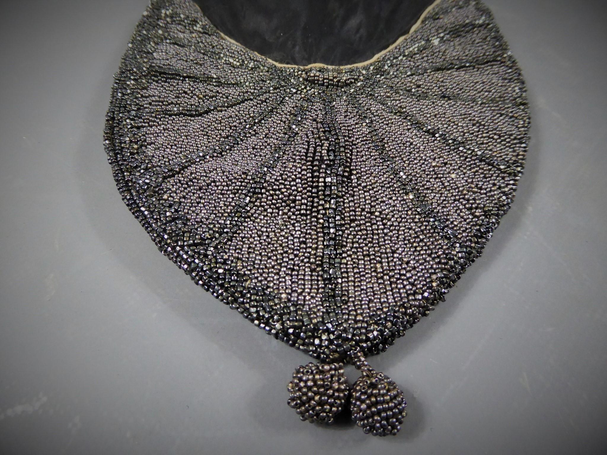Black Art Deco Reticule Purse  in taffeta and beads- France Circa 1925 For Sale