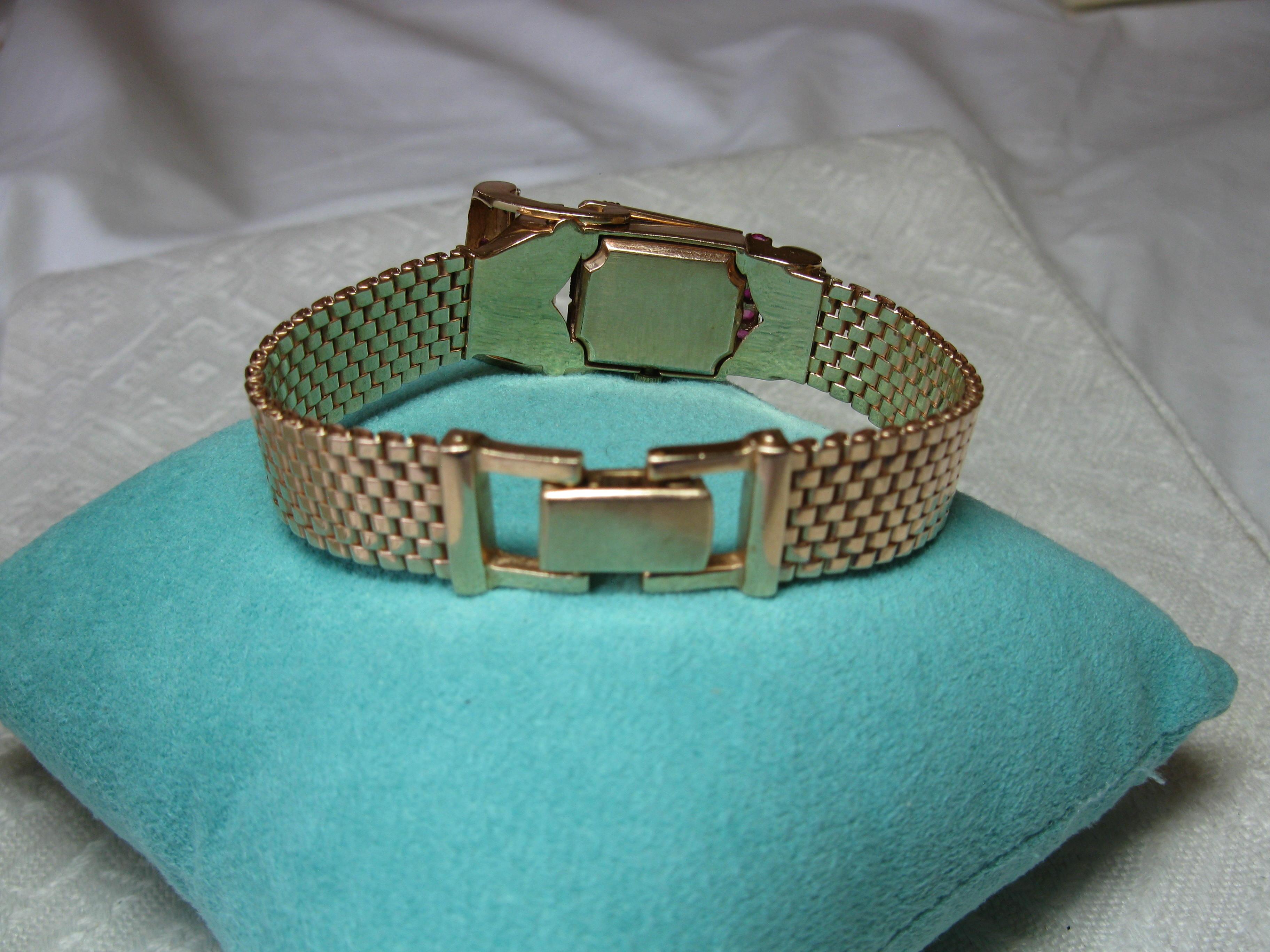 Art Deco Retro Top Hat Diamond Ruby Wittnauer Wristwatch Bracelet 14 Karat Gold 10