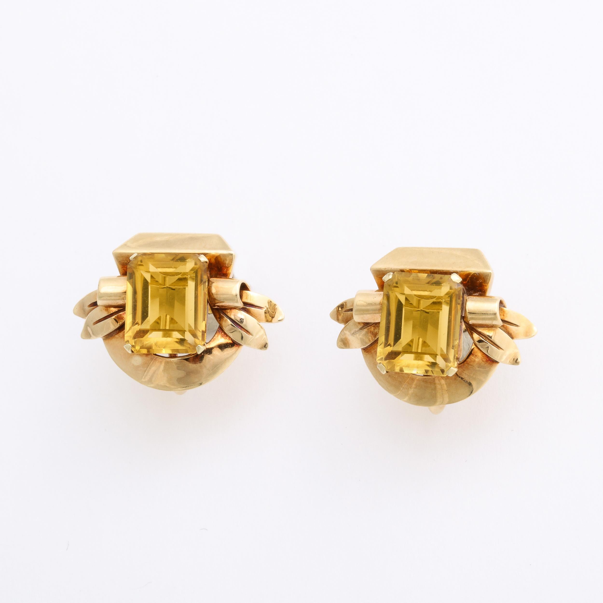 Art Deco  Retro. Yellow Gold & Emerald Cut Citrine Earrings Signed Cartier  For Sale 3