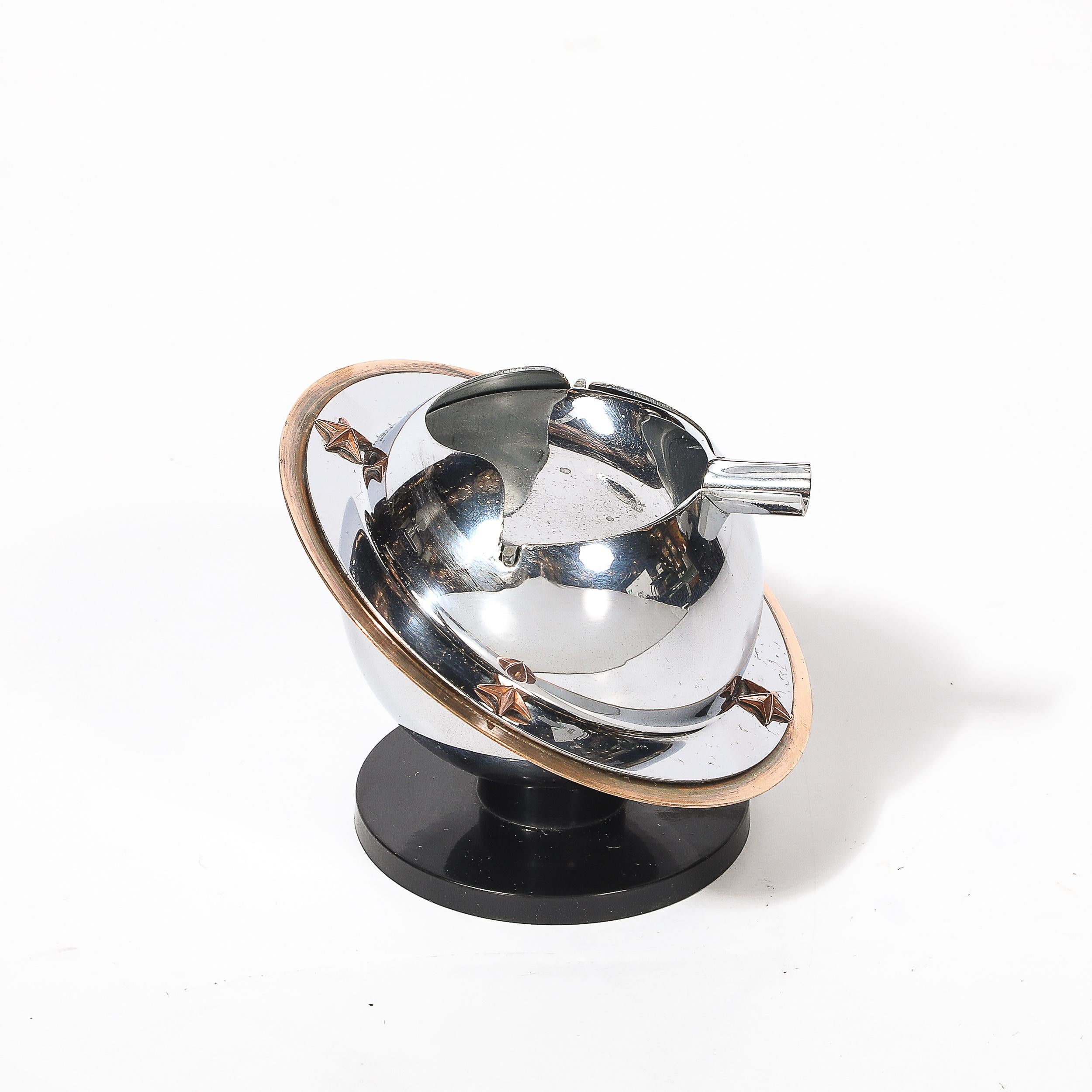 Ce remarquable cendrier Vintage Art of Vintage 