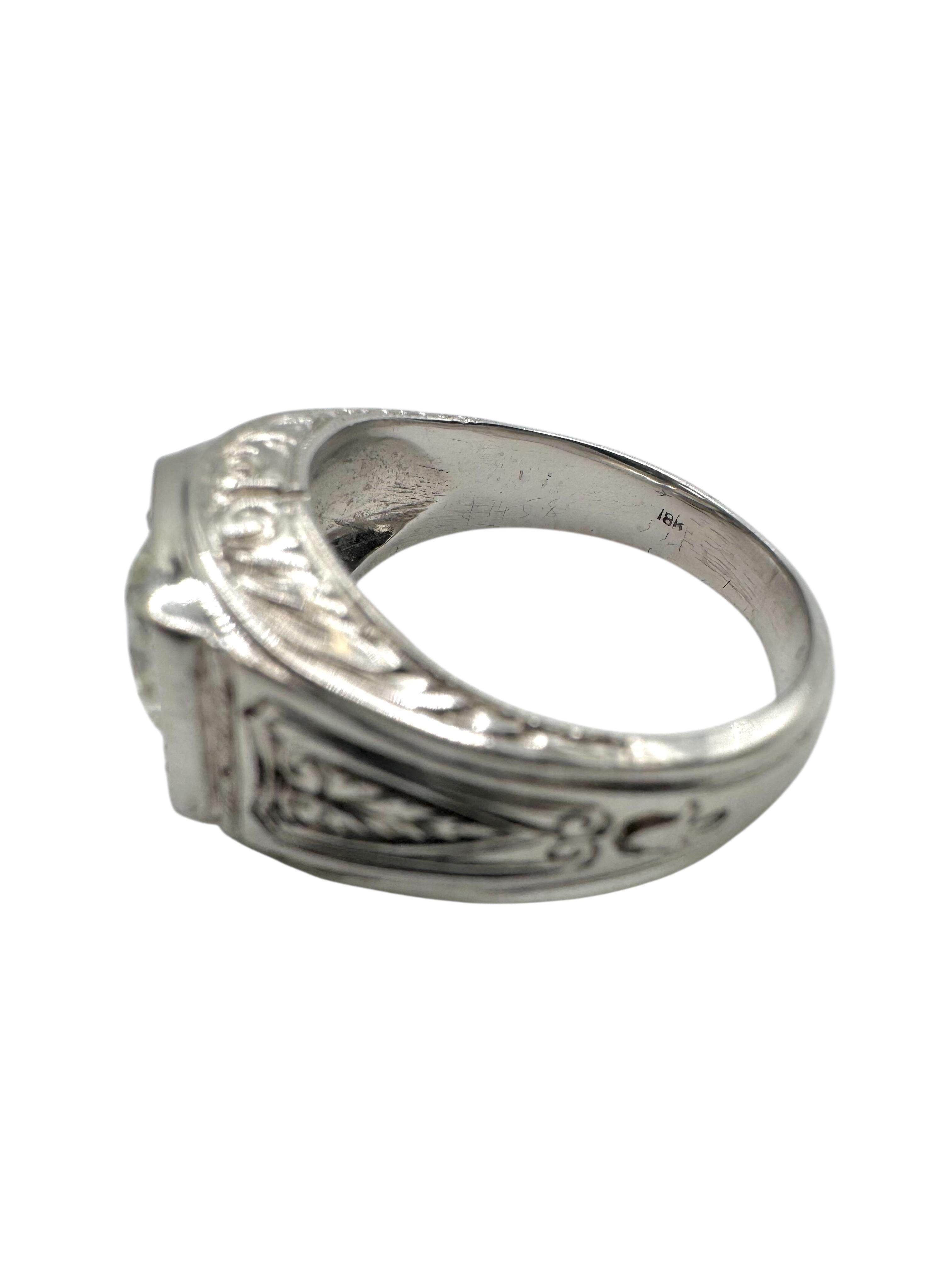 Anillo de diamantes de oro blanco de 18 quilates Art Decó Revival en venta 2