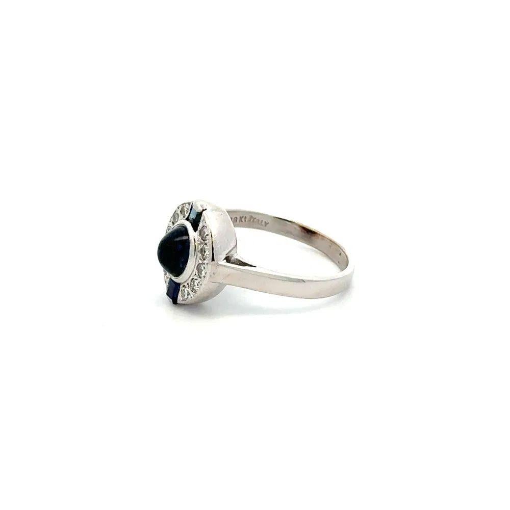 Art Deco Revival Blue Sapphire and Diamond Gold Solitaire Cocktail Ring For Sale 1