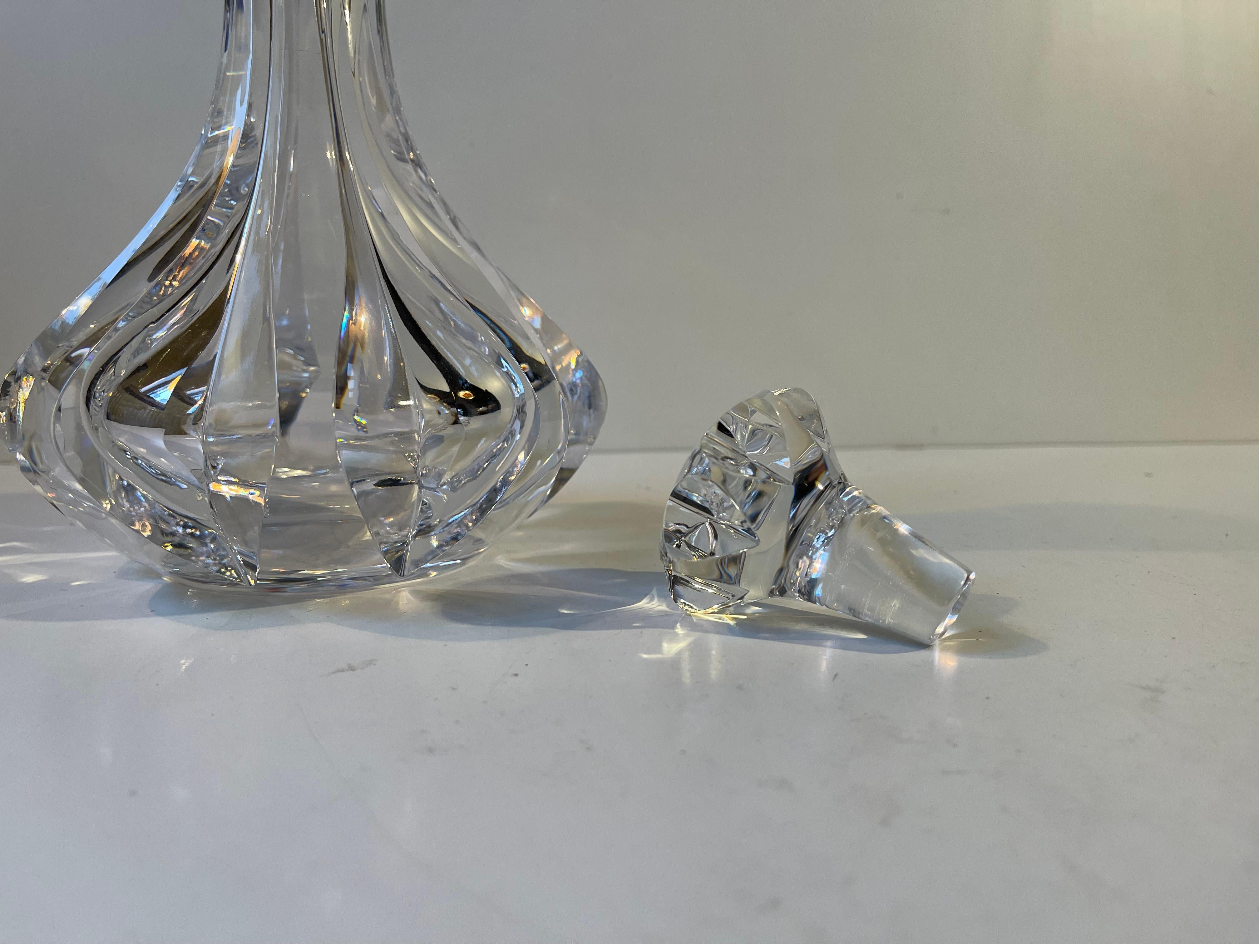Decanter di cristallo Art Deco Revival di Orrefors Sweden, firmato in vendita 1