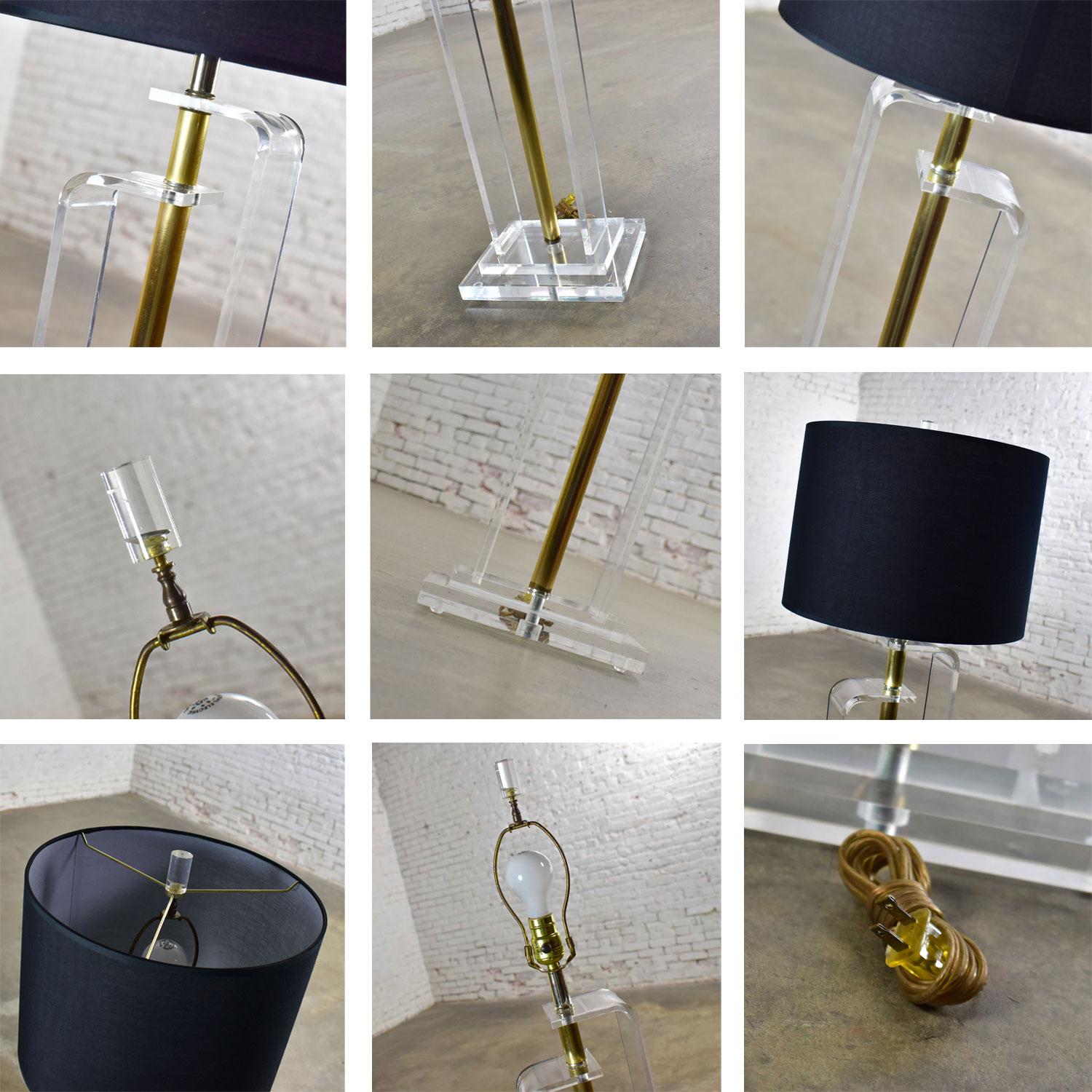 Art Deco Revival Hollywood Regency Lucite and Brass Plate Floor Lamp For Sale 5