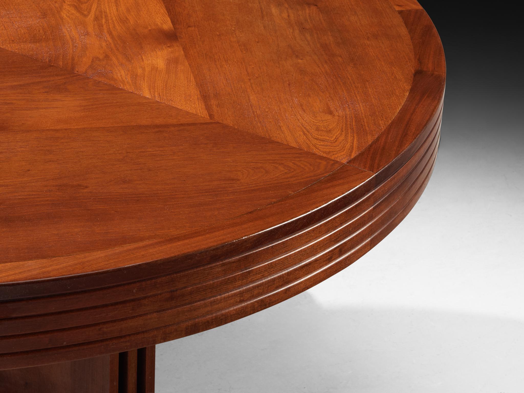 Table de salle à manger ronde Art Deco Revival en acajou en vente 1