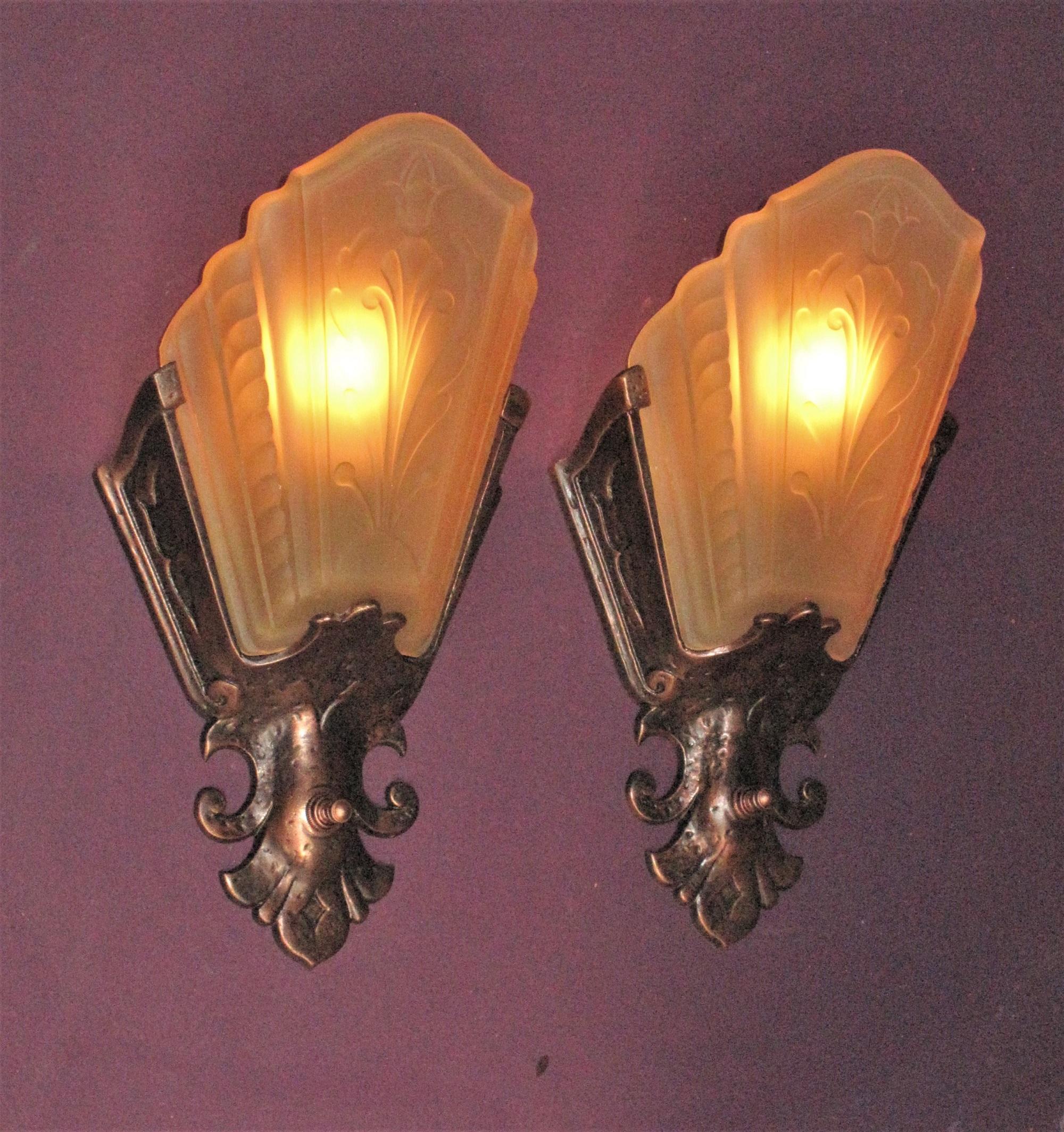 Art Decó / Revival Candelabros de pantalla deslizante Años 30 en Bueno estado para la venta en Prescott, US