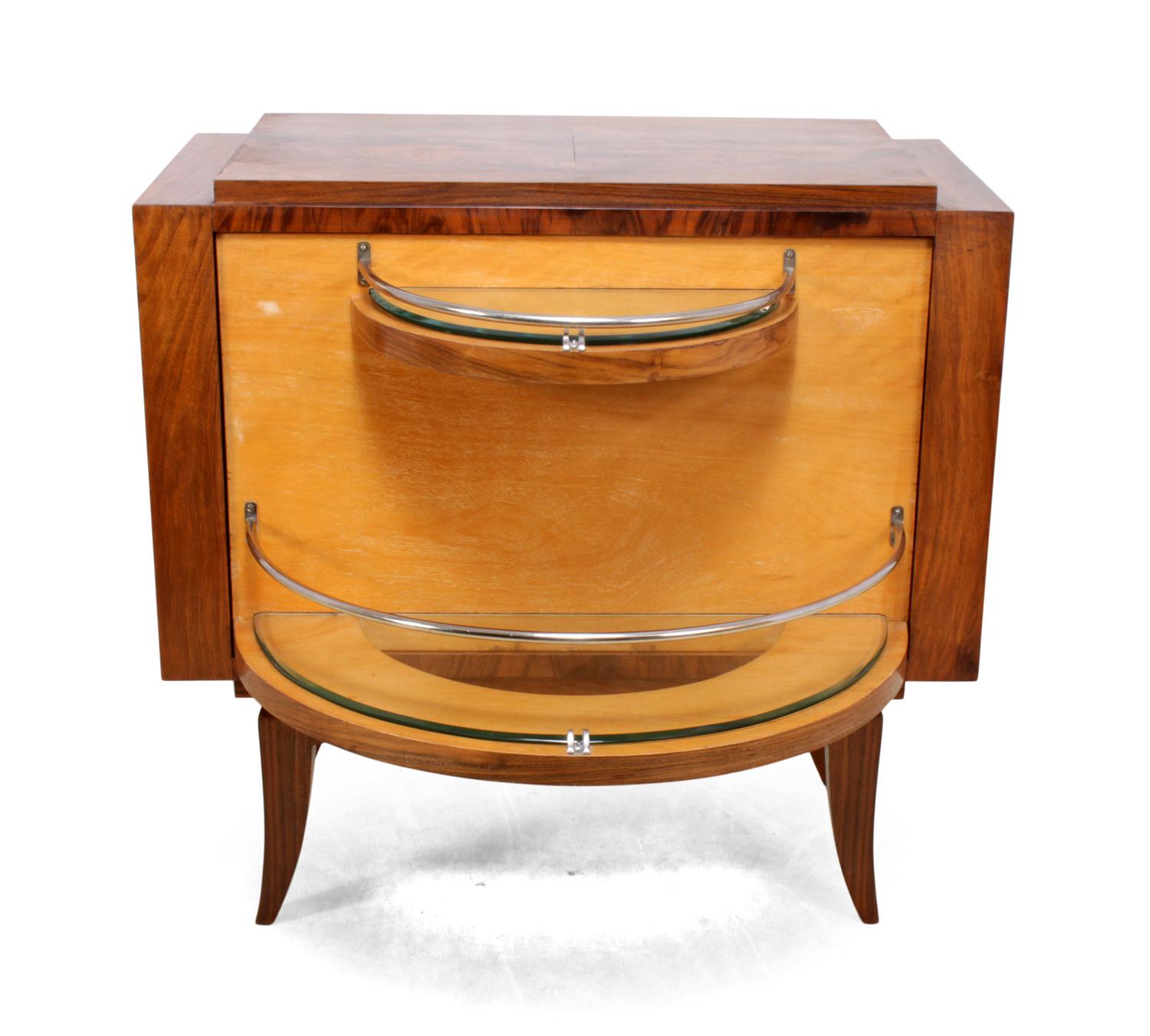 Art Deco Revolving Cocktail Cabinet In Excellent Condition In Paddock Wood, Kent