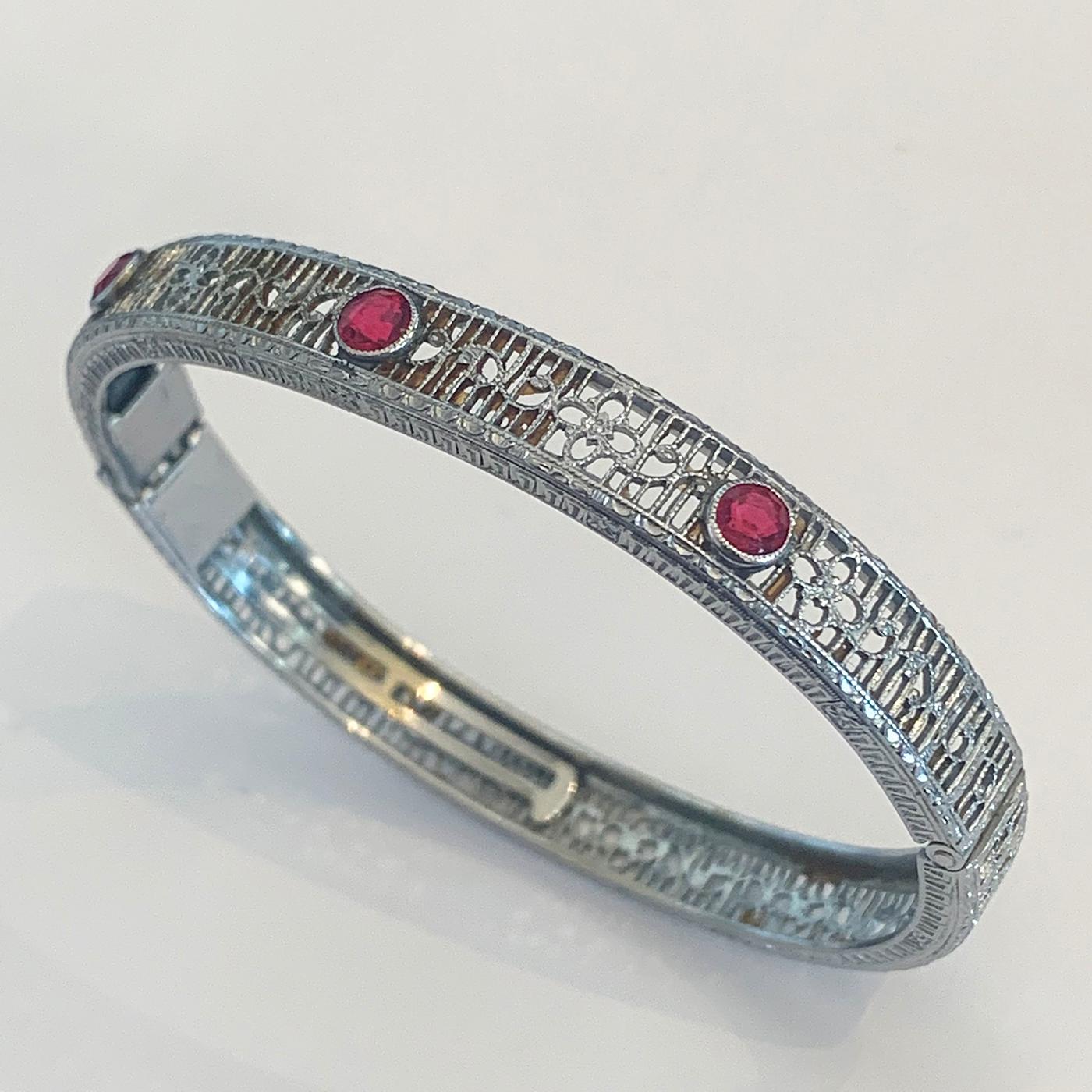 Art Deco Rhodium plated bracelet bangle with ruby paste stones In Good Condition In Daylesford, Victoria