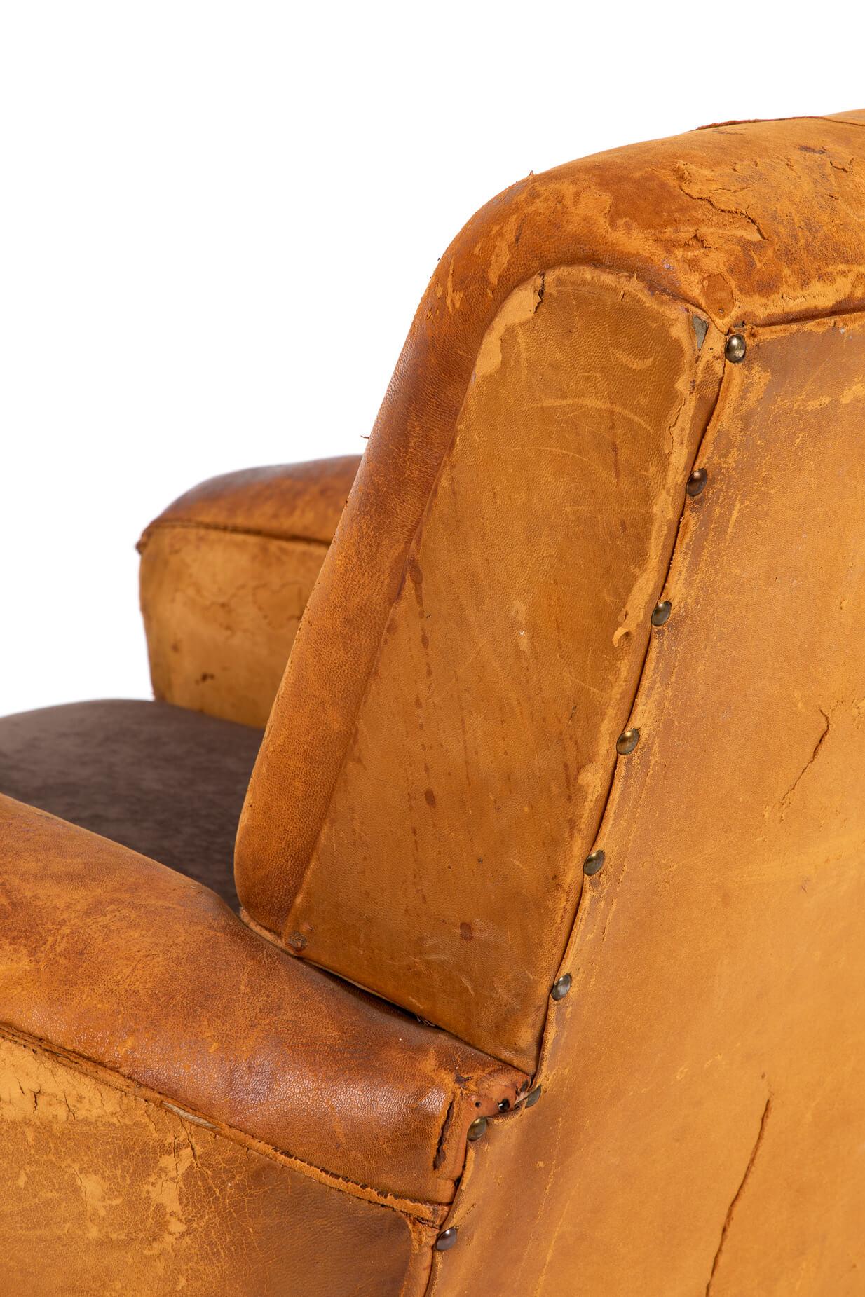 Art Deco Rich Tan Leather Club Chair in Oak Frame, circa 1930 5