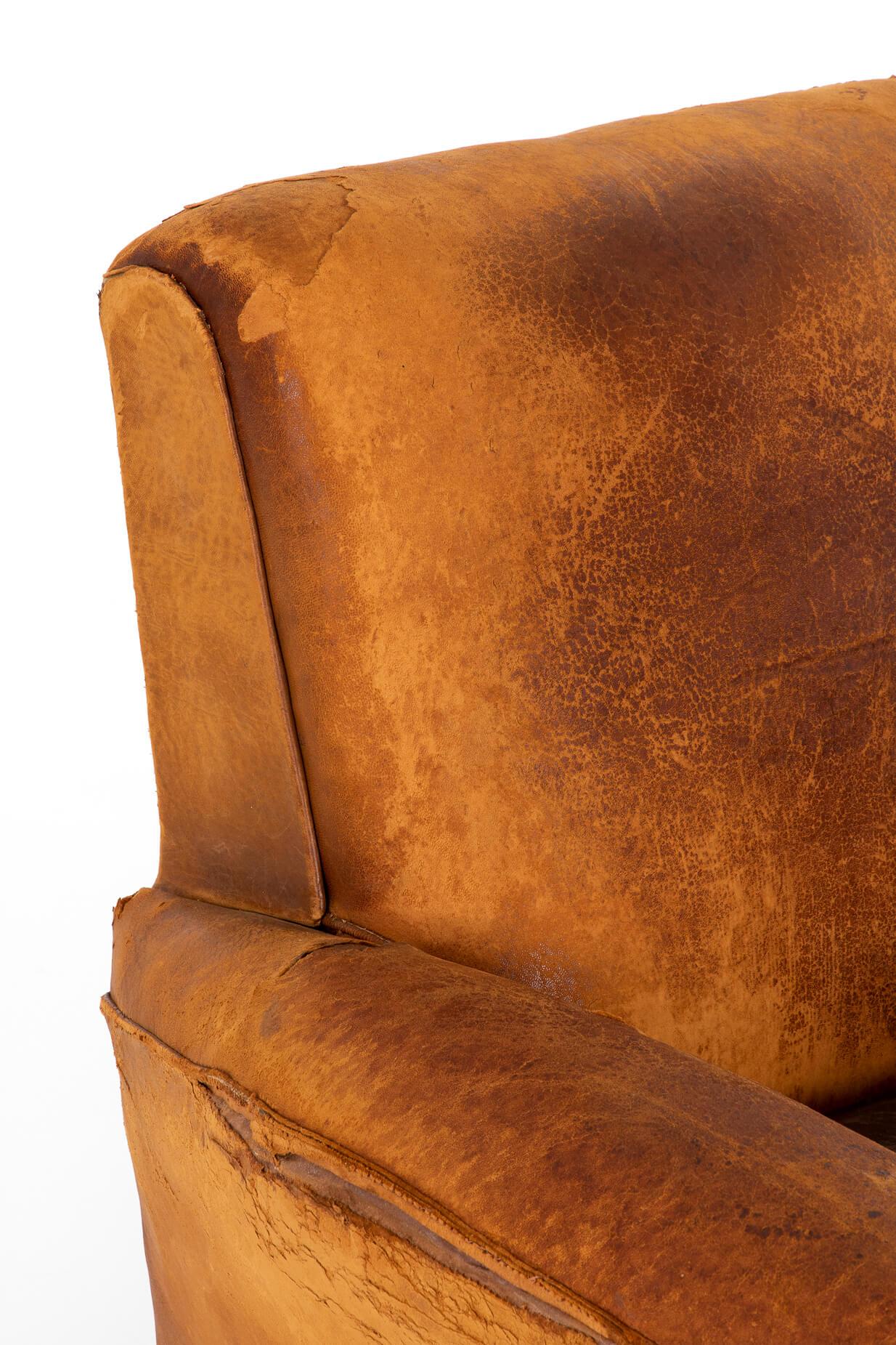 Art Deco Rich Tan Leather Club Chair in Oak Frame, circa 1930 3
