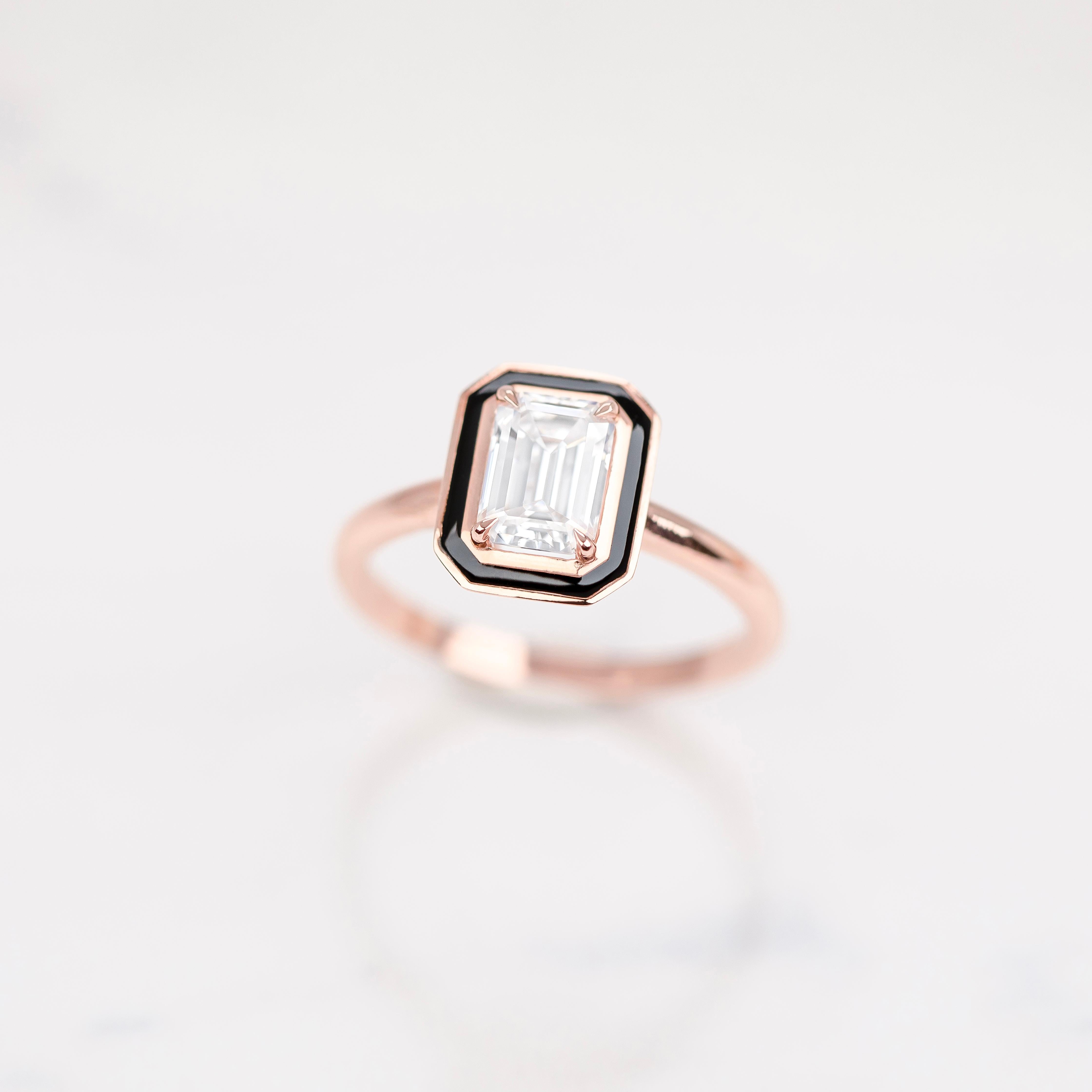 Art Deco Style, 0.90-1.00 Ct Moissanite Colorful Enamel, 14K Gold Ring For Sale 2